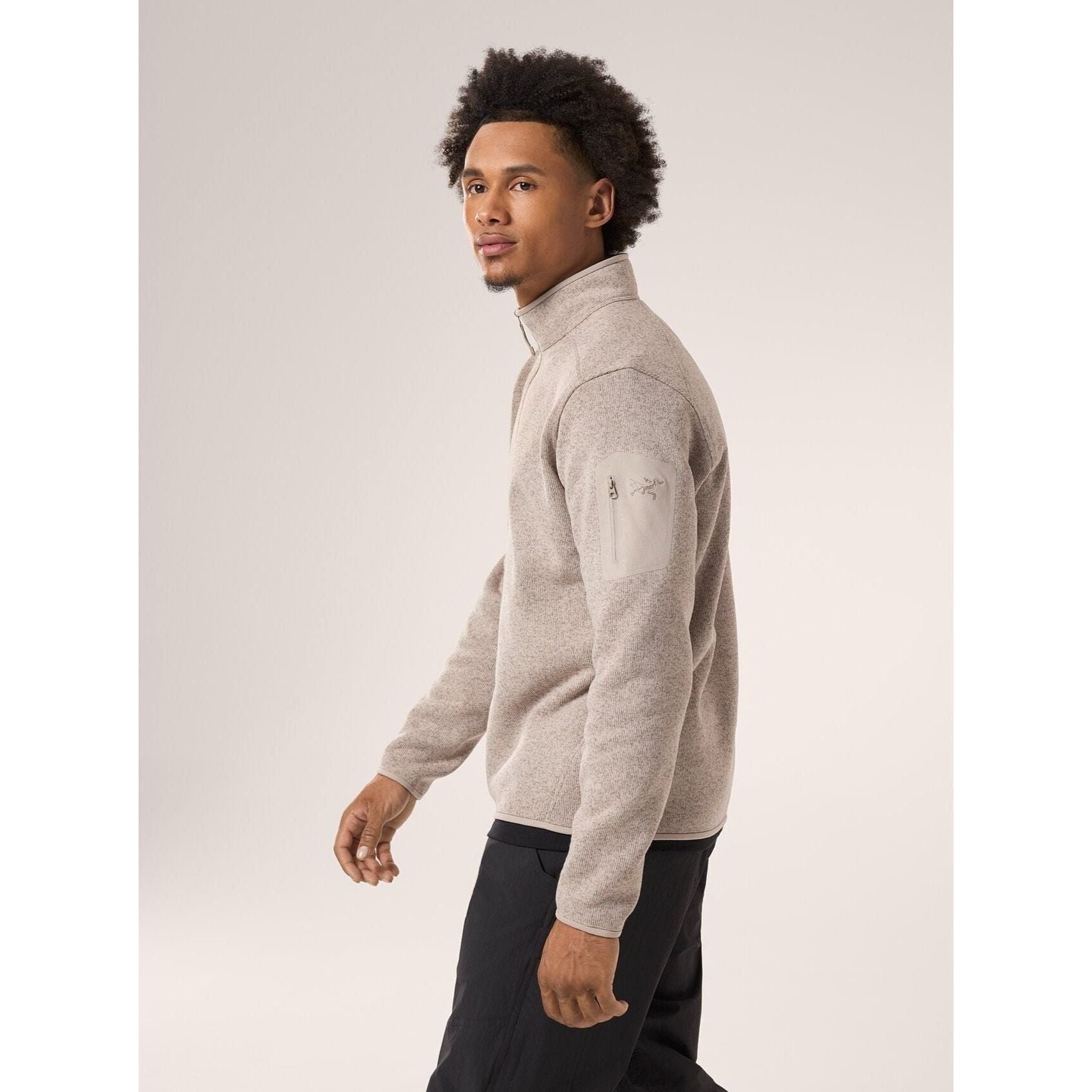 Arc'teryx Men's Covert 1/2 Zip Fleece Pullover - Lightweight Midlayer for Hiking, Camping & Outdoor Adventures