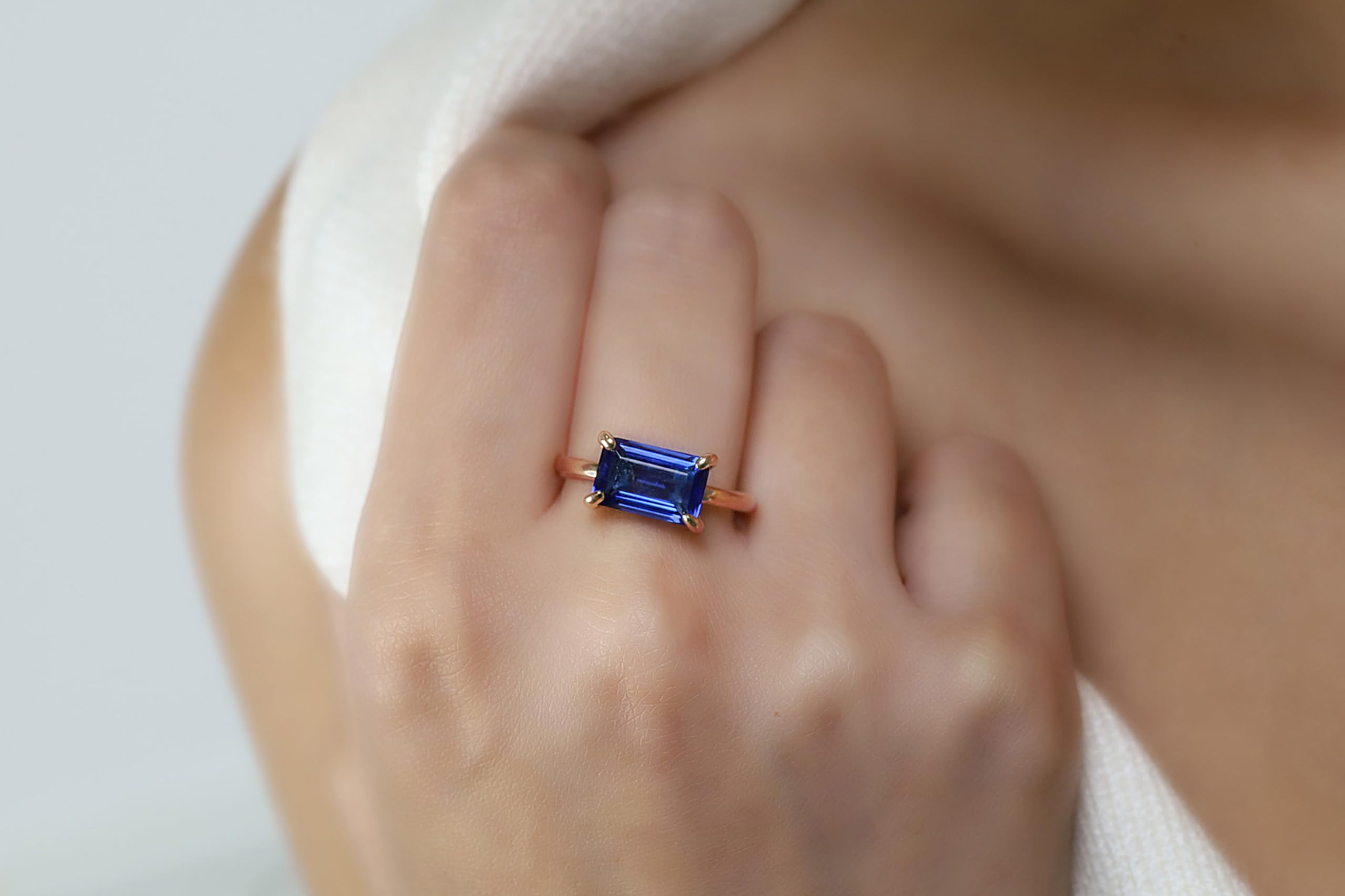 Exquisite Blue Sapphire Engagement Ring - Rectangle Solitaire Wedding Band, Custom Birthstone Jewelry for Women | Anniversary Gift with Luxury Gift Box | Perfect for Proposals, Weddings & Special Occasions