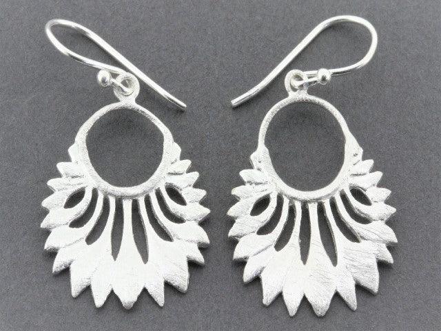Elegant Diva Feather Drop Earrings for Women | Lightweight Bohemian Style Jewelry | Perfect for Parties, Weddings & Special Occasions