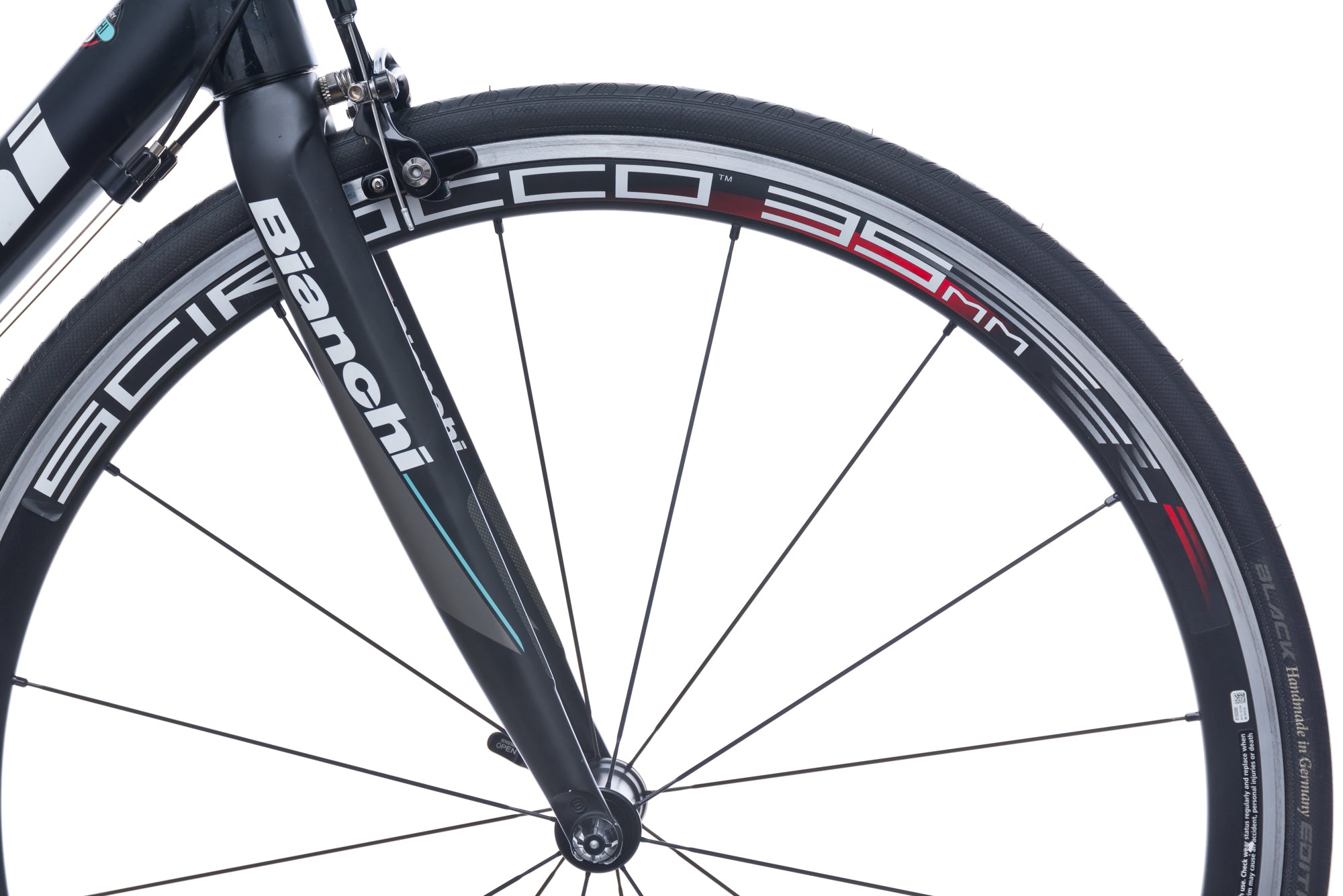 Bianchi Impulso 57cm Road Bike 2015 - Lightweight Aluminum Frame for Racing & Commuting | Perfect for Urban Cycling & Long-Distance Rides