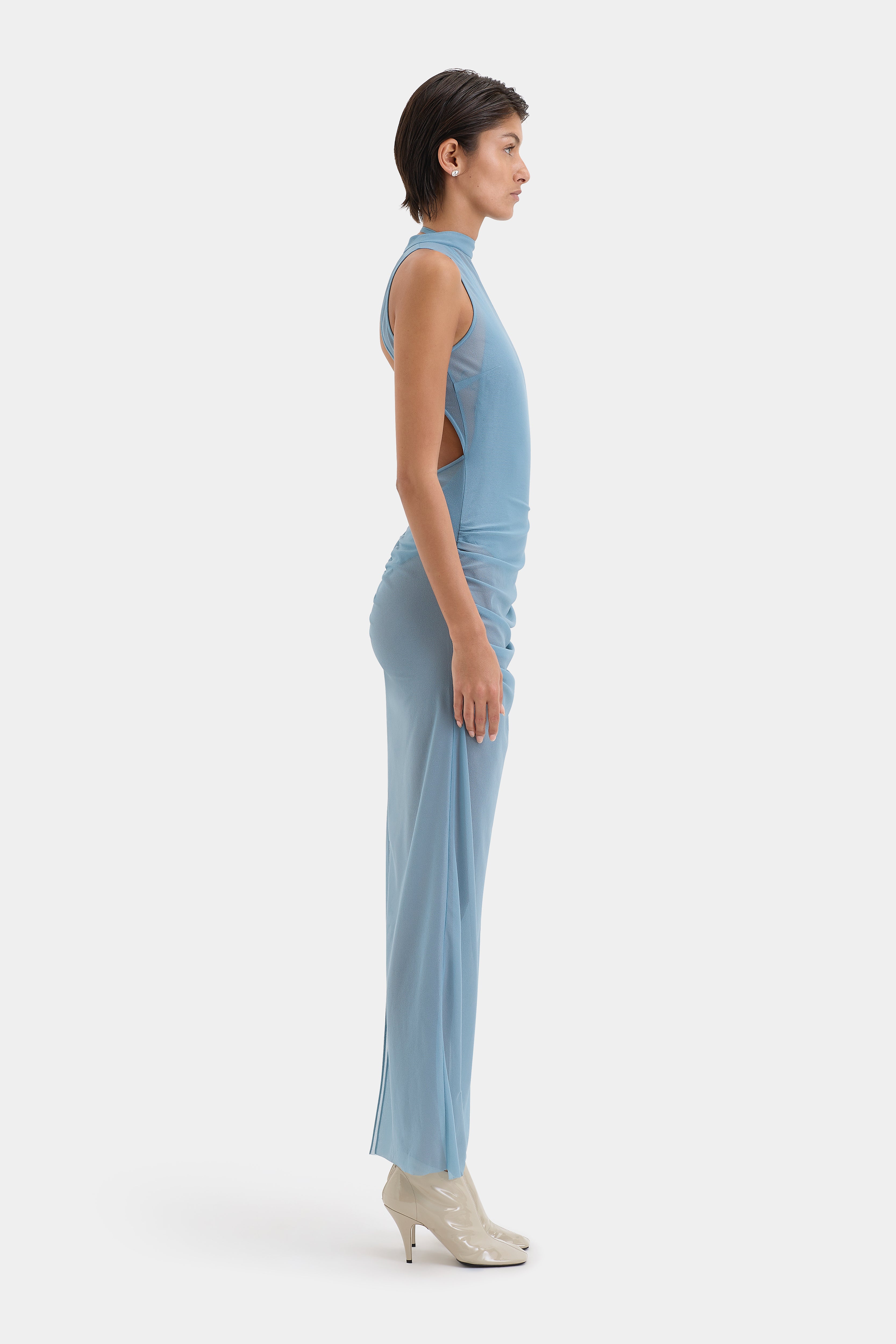 Elegant Ruby Red Open Back Evening Gown - Sexy Long Formal Dress for Prom, Wedding, and Special Occasions