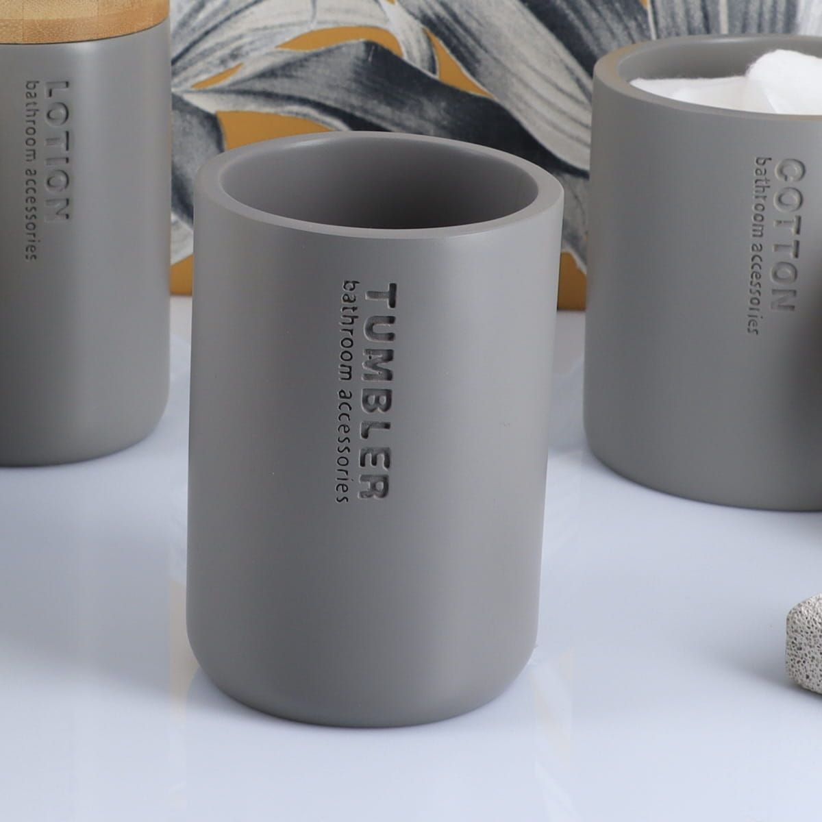 Premium Polyresin Tumbler with Matte Grey Finish - Insulated Coffee Cup for Hot & Cold Drinks - Perfect for Office, Travel, and Outdoor Activities