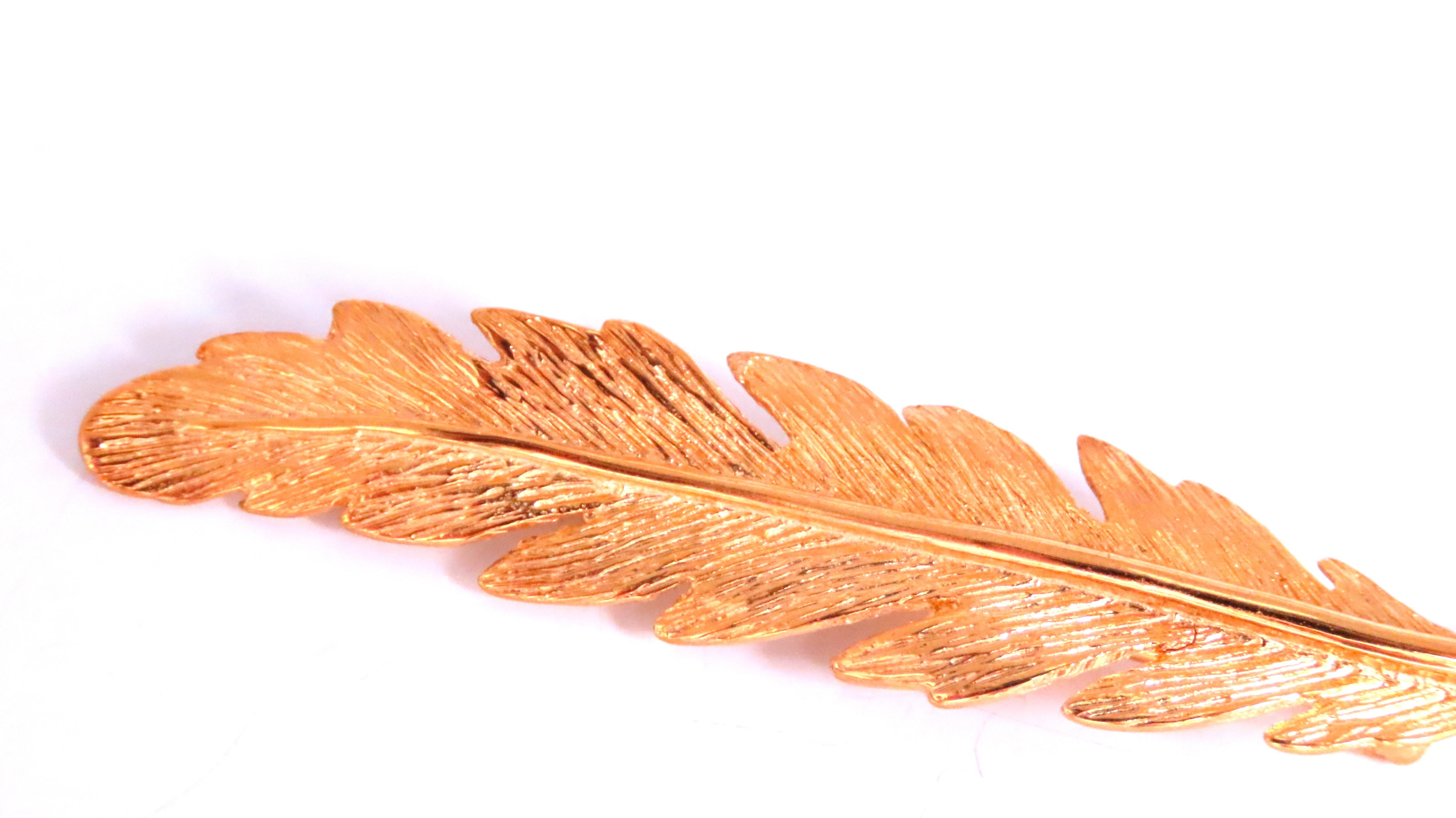 14K Gold Peacock Feather Brooch Pin - Elegant Still Life Jewelry for Women, Perfect for Weddings, Parties, and Special Occasions