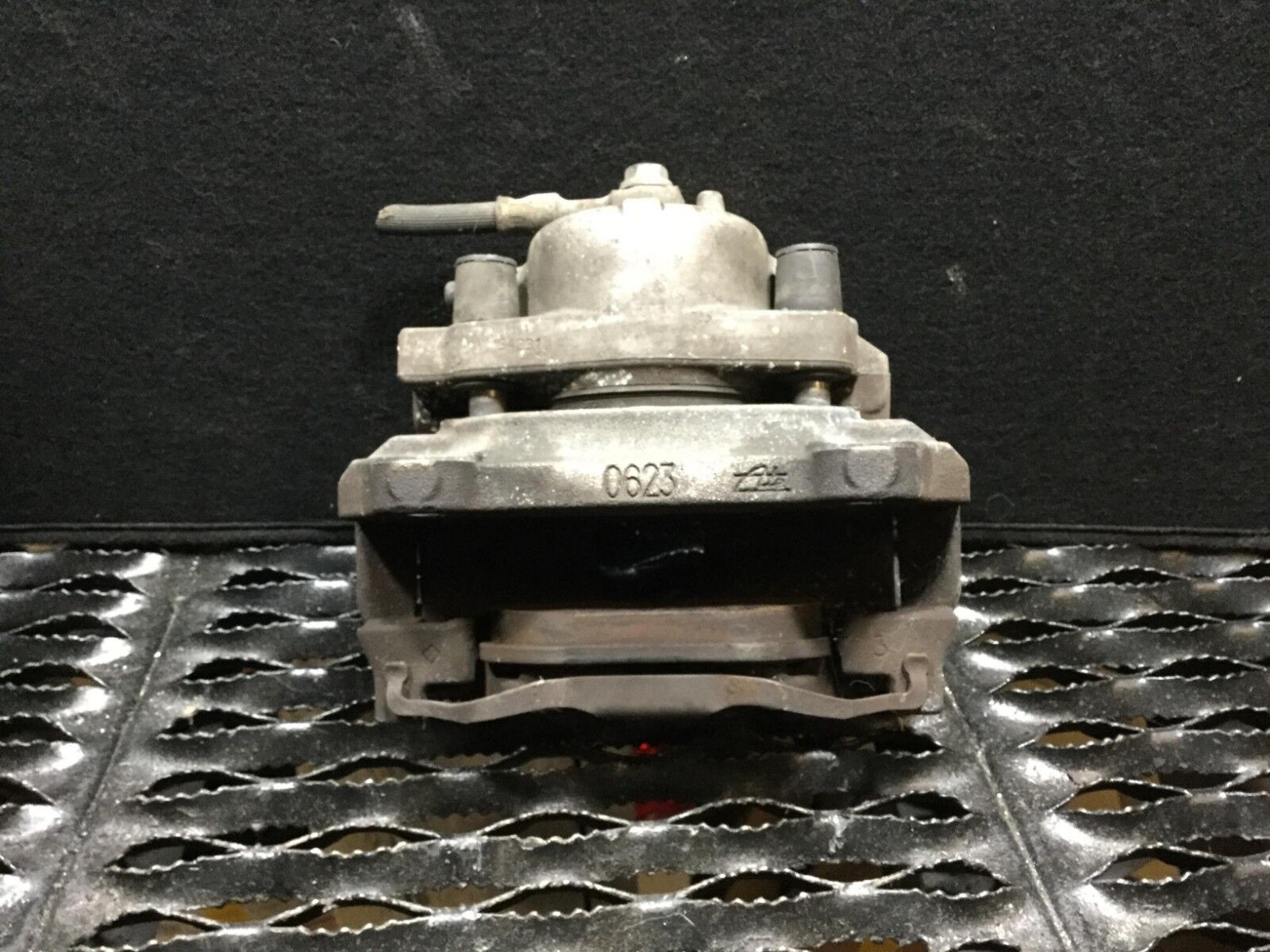 04 11 Saab 9-3 Aero Front Left Driver Side Brake Caliper OEM Replacement - 72k Miles - Perfect for Performance Upgrades & Daily Commuting