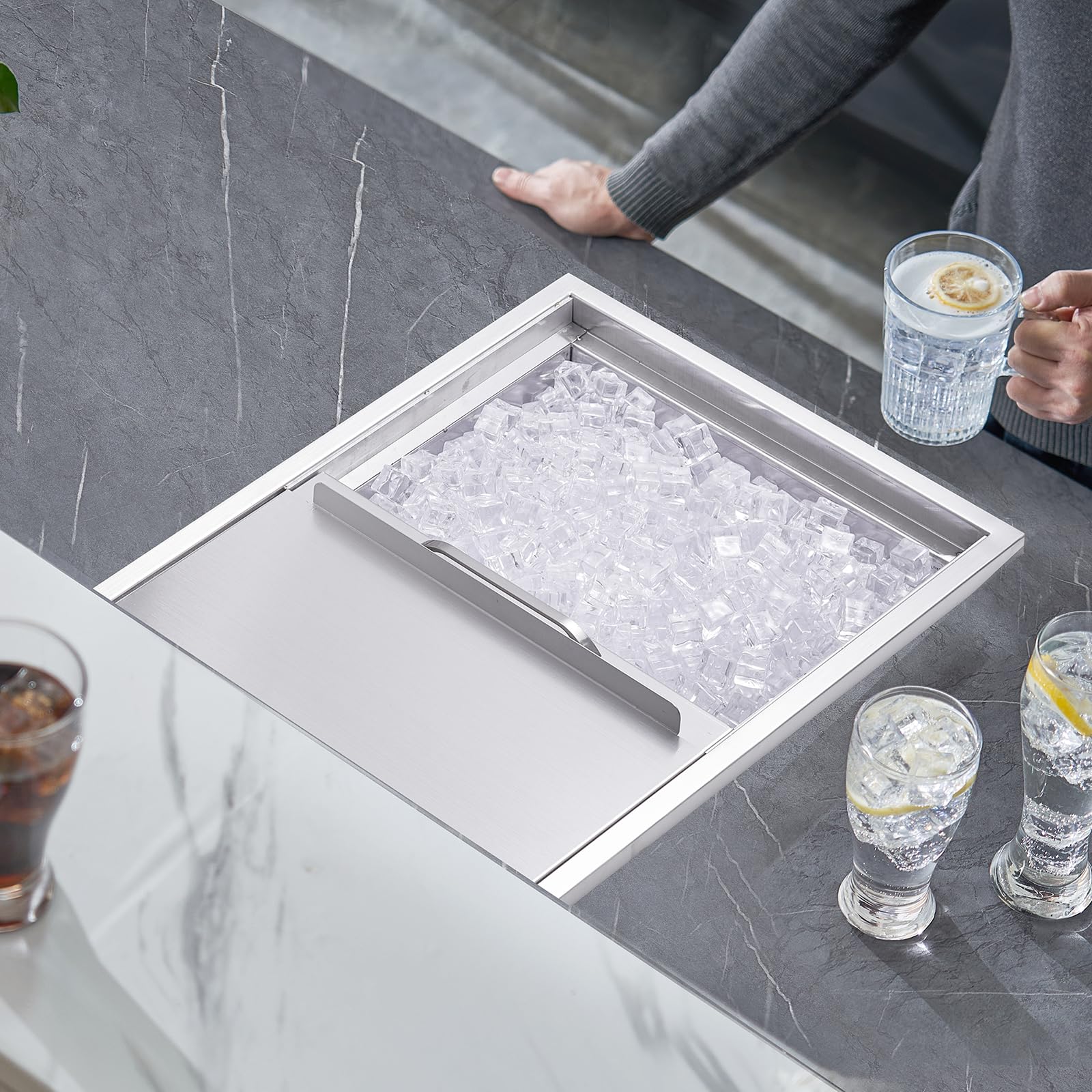 VEVOR 40.9 qt Stainless Steel Drop-in Ice Chest Cooler - 24