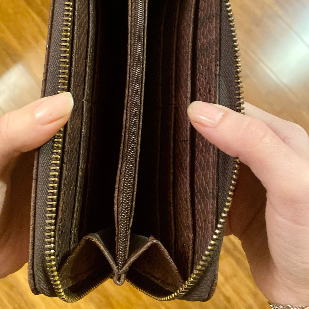 Just Enough Wallet - Slim Minimalist RFID Blocking Wallet for Men & Women | Eco-Friendly Sustainable Leather | Perfect for Travel, Everyday Carry & Gifts