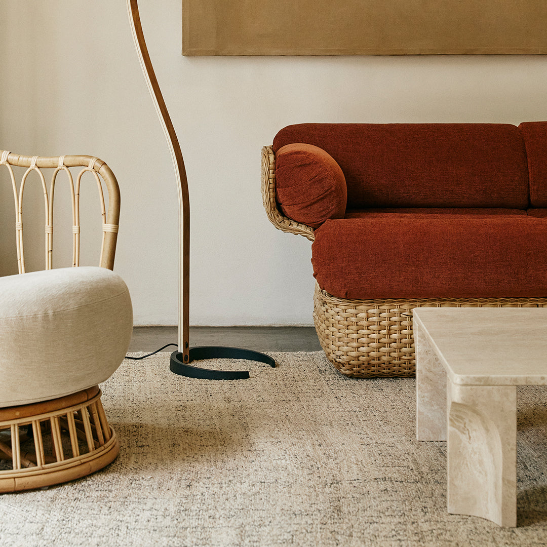 Modern Doric Coffee Table - Solid Wood Living Room Furniture for Home Decor - Perfect for Small Spaces, Apartments & Cozy Living Rooms