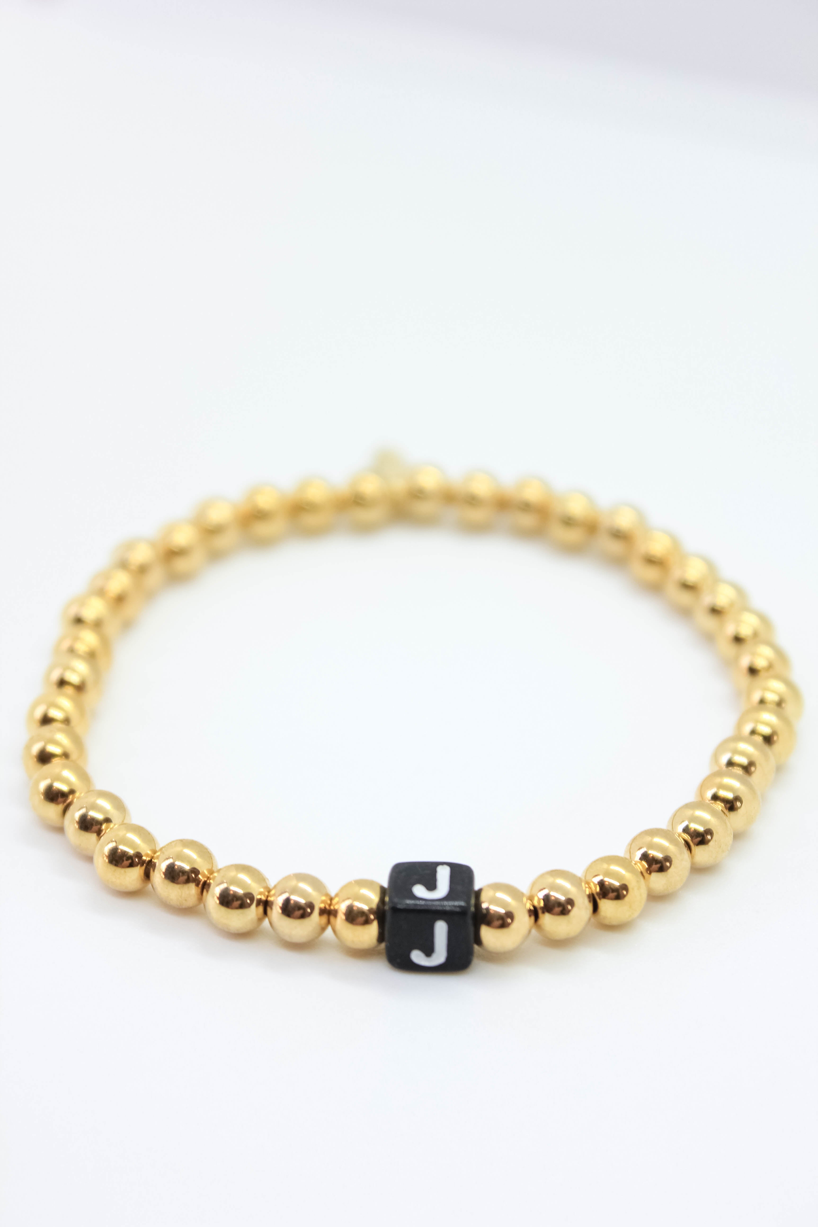 Personalized Alphabet Monogram Bracelet for Women - Custom Initial Letter Jewelry Gift for Her - Perfect for Birthdays, Anniversaries & Everyday Wear