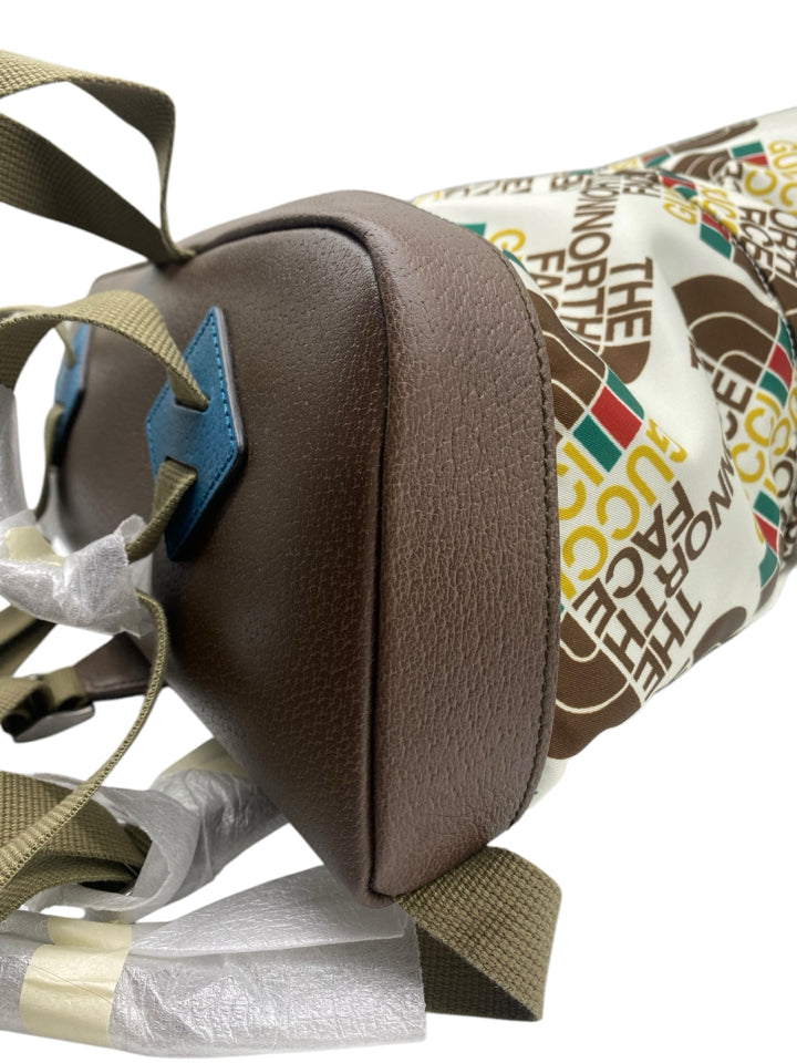 Gucci x The North Face Unisex Backpack for Men & Women - Waterproof Hiking & Travel Backpack for Outdoor Adventures & Daily Commute
