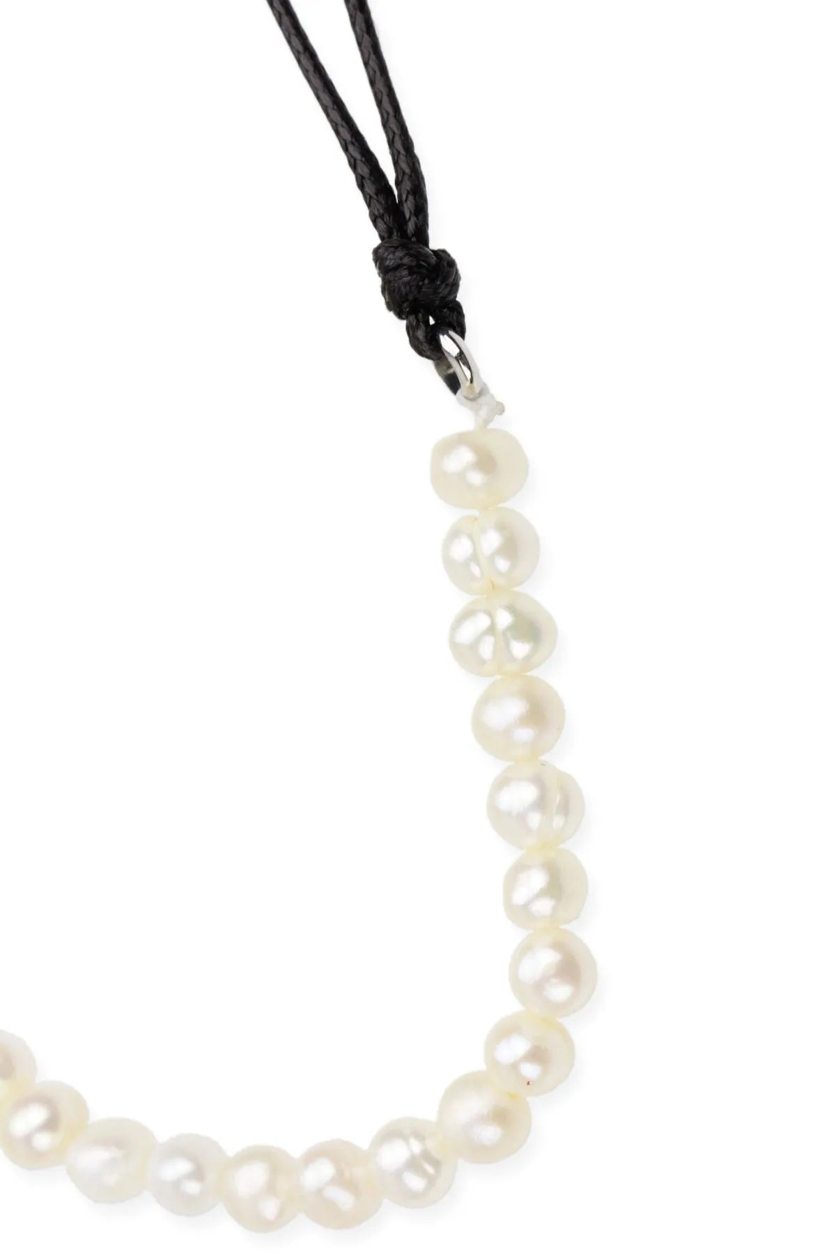 Elegant Pearl Wrap Choker Necklace for Women - Vintage Style Adjustable Pearl Strand Necklace - Perfect for Weddings, Parties & Date Nights