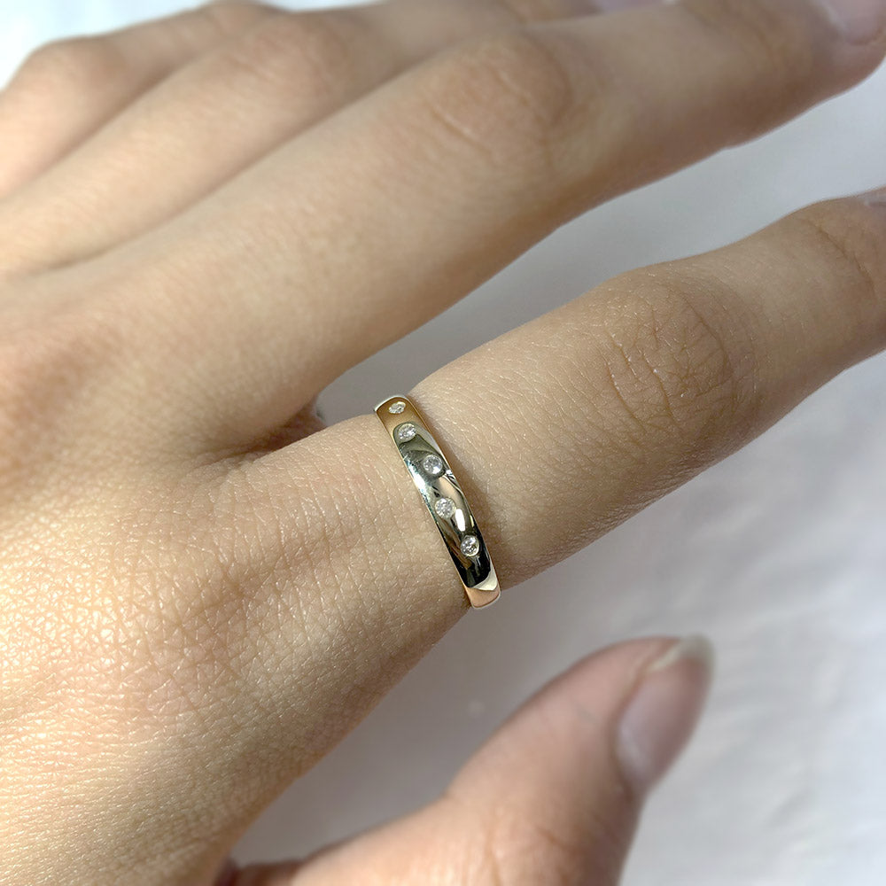 9ct Yellow Gold 0.05 Carat Diamond Ring with 5 Brilliant Cut Diamonds - Elegant Wedding Band, Anniversary Gift for Her, Perfect for Engagement & Special Occasions