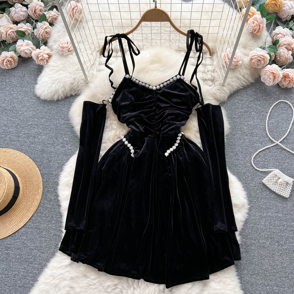 Elegant French Black Summer Backless Pleated Dress with Pearl Velvet Straps - Perfect for Cocktail Parties, Date Nights & Formal Events
