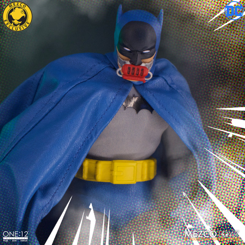 Mezco One:12 Golden Age Batman vs Two-Face Action Figure Set - Collectible DC Comics Superhero & Villain Diorama for Display & Photography