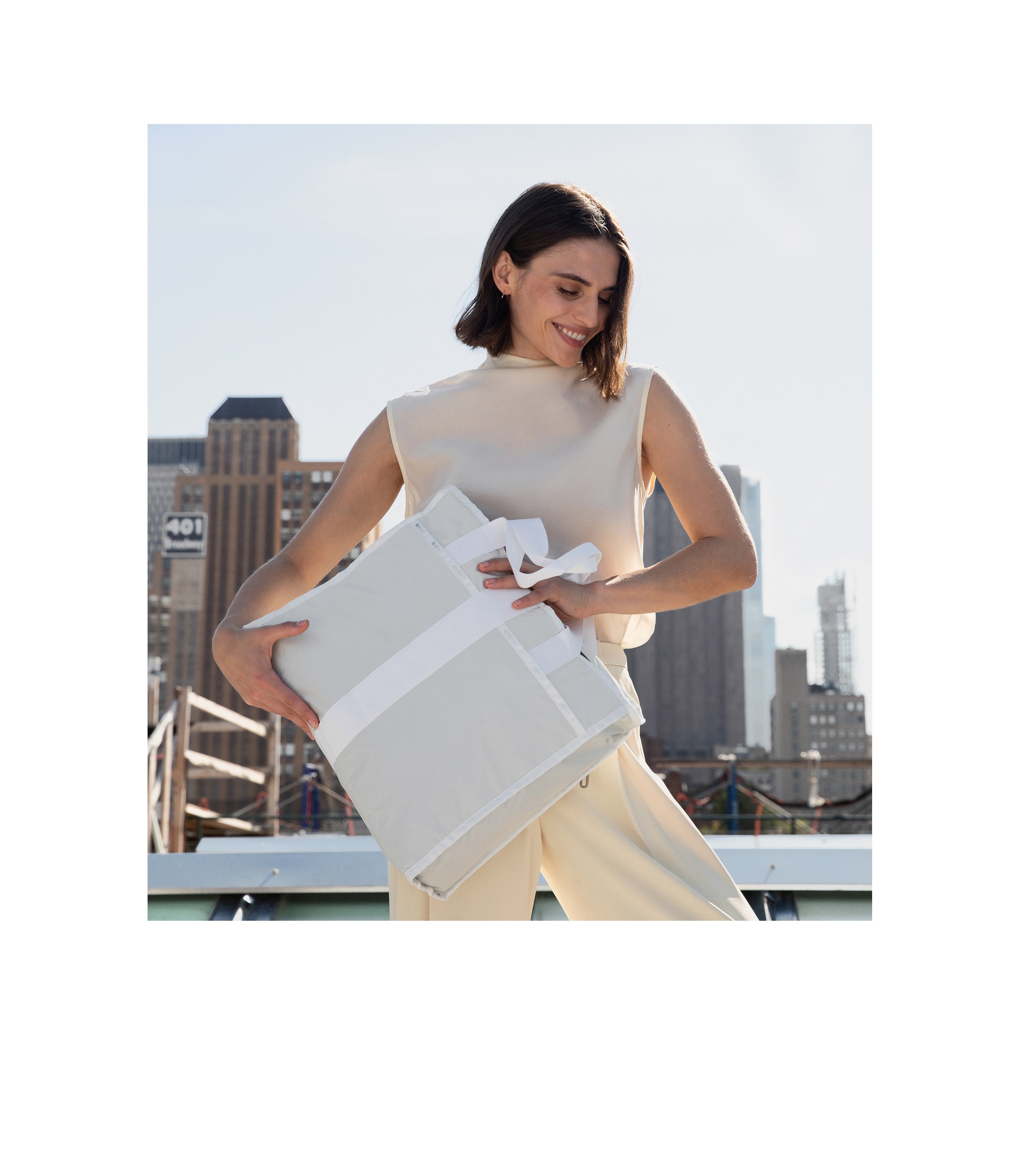 Essential Carryall Tote Bag for Women - Large Durable Shopping & Travel Tote with Pockets - Perfect for Work, Gym, Beach & Everyday Use
