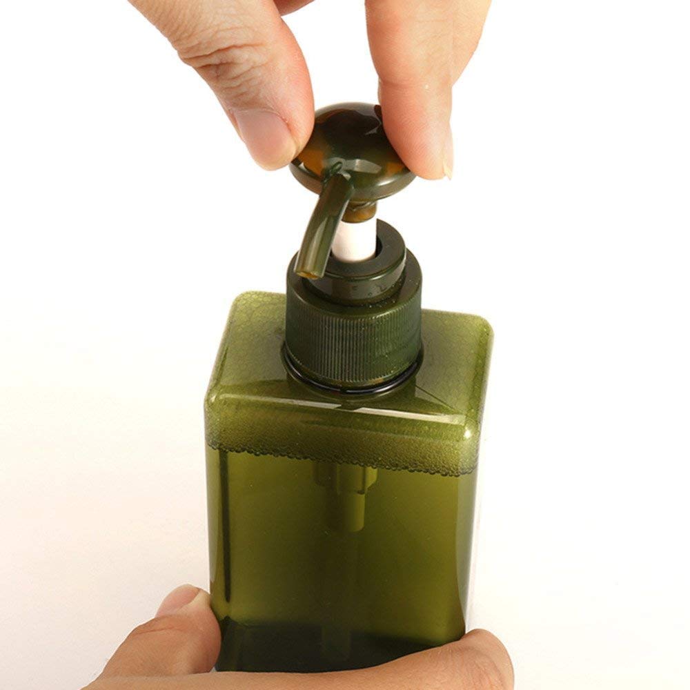 BESTOTTAM 650ml Refillable Empty Plastic Bottle for Liquid, Shampoo, Soap Dispenser - Travel Size Dark Green Bottles for Hand Wash, Body Lotion, Massage Oils | Perfect for Bathroom, Gym, Travel & Camping Essentials