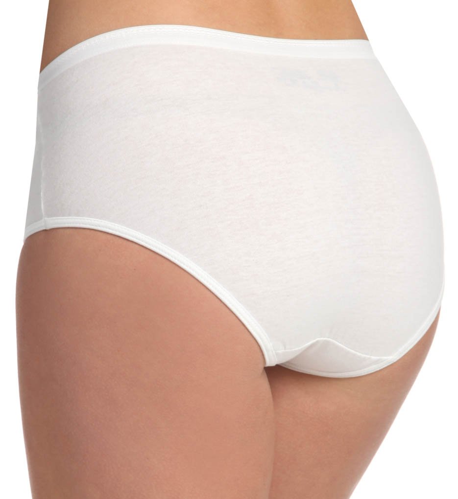 Fruit of the Loom Women's Cotton Brief Underwear - Soft Comfort Full Coverage Panties, Breathable White Underwear 3-Pack (Size 8 US) for Everyday Wear, Workout & Sleep