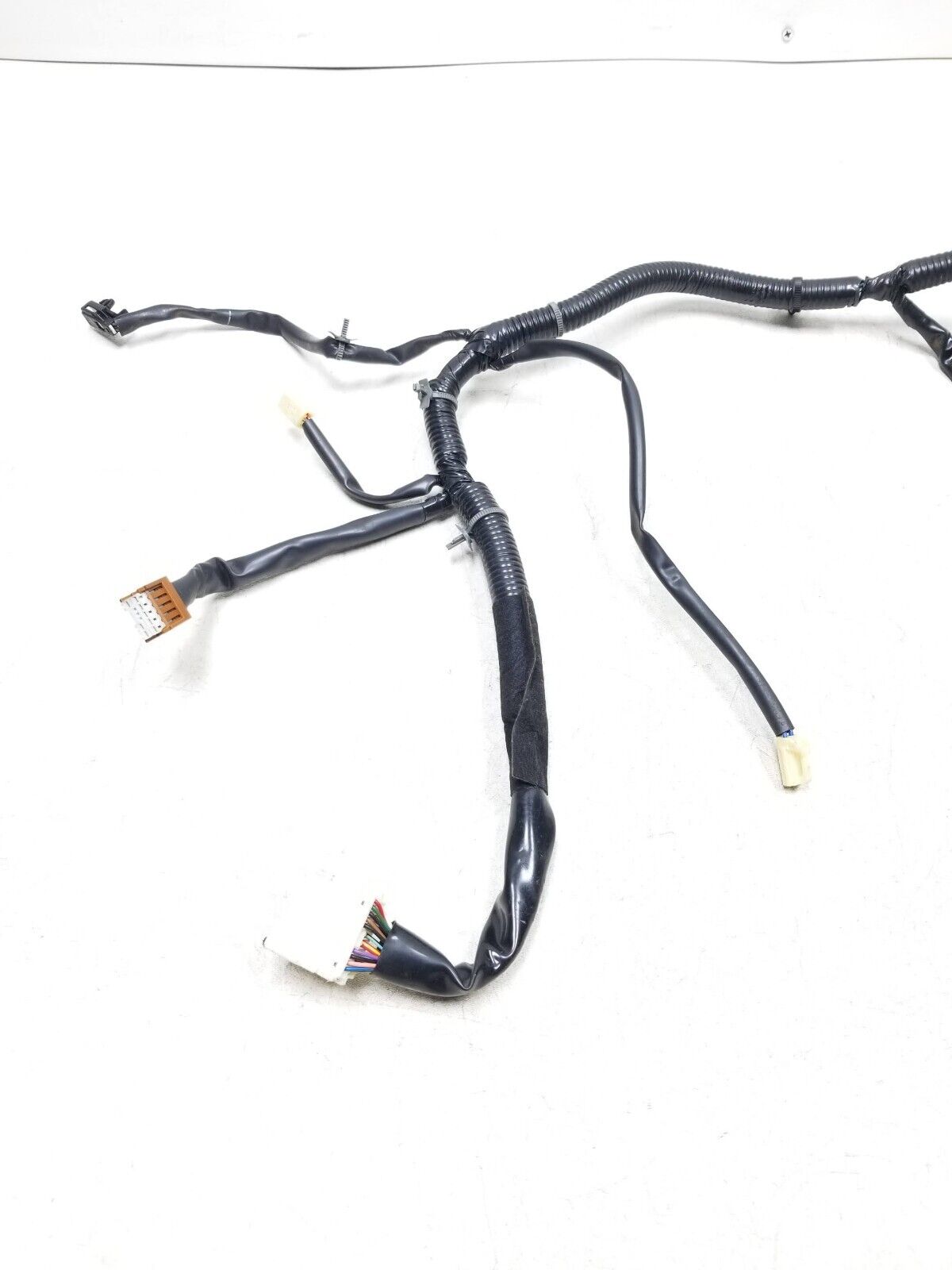 06-09 Infiniti M35 Front Passenger Seat Wire Harness B901B930 OEM Replacement Part - Perfect for Car Repair & Electrical System Maintenance