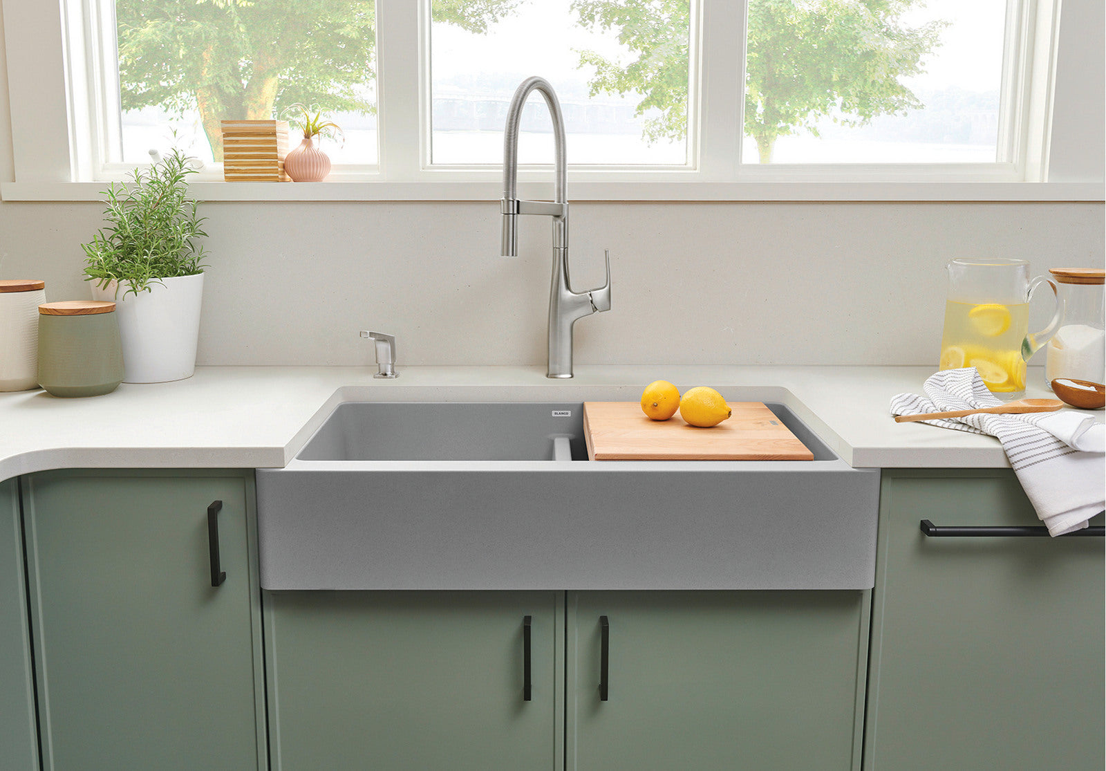 Blanco Vintera 33 Equal Double Bowl Apron Front SILGRANIT Kitchen Sink - Perfect for Farmhouse & Modern Kitchen Designs