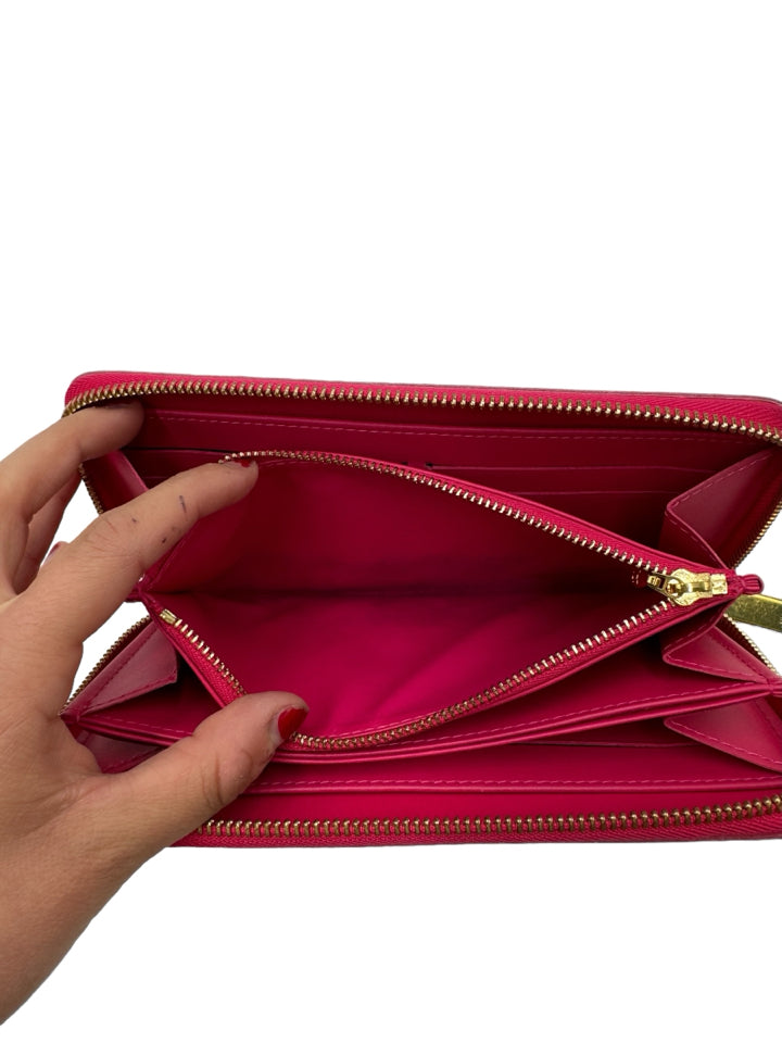 Louis Vuitton Pink Patent Leather Women's Wallet - Luxury Designer Wallet for Women - Perfect for Everyday Use & Gift Giving