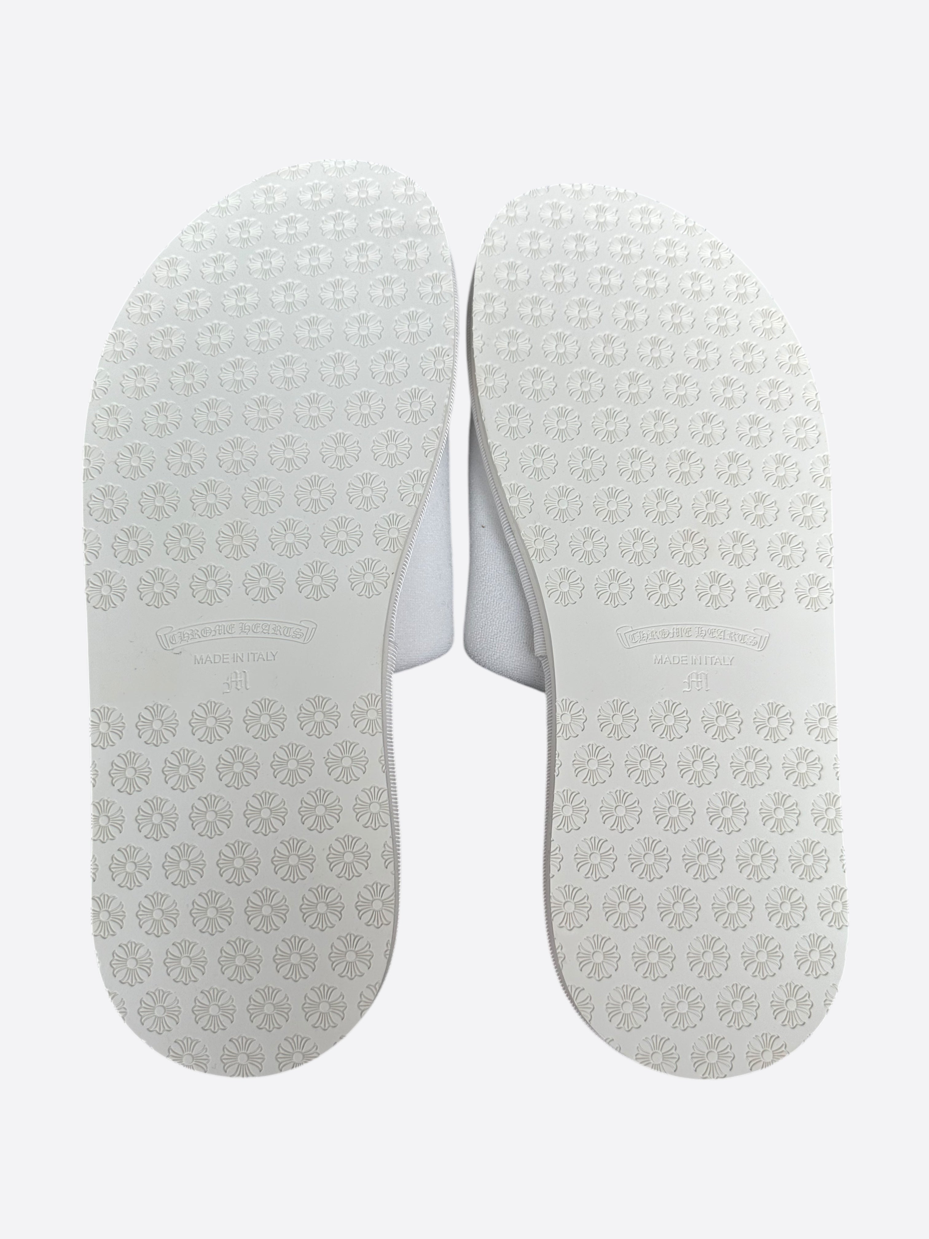 Chrome Hearts White & Black Horseshoe Logo Slippers - Luxury Designer House Shoes for Men & Women - Perfect for Home, Lounge & Indoor Comfort