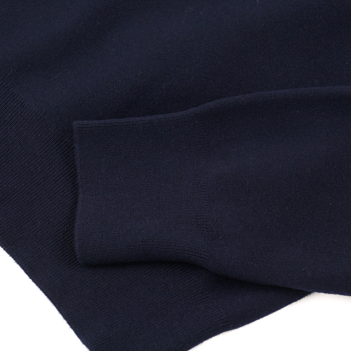 Premium Slim Fit Stretch Knit Cashmere Sweater for Men - Soft & Warm Winter Pullover for Office, Date Night & Casual Outfits
