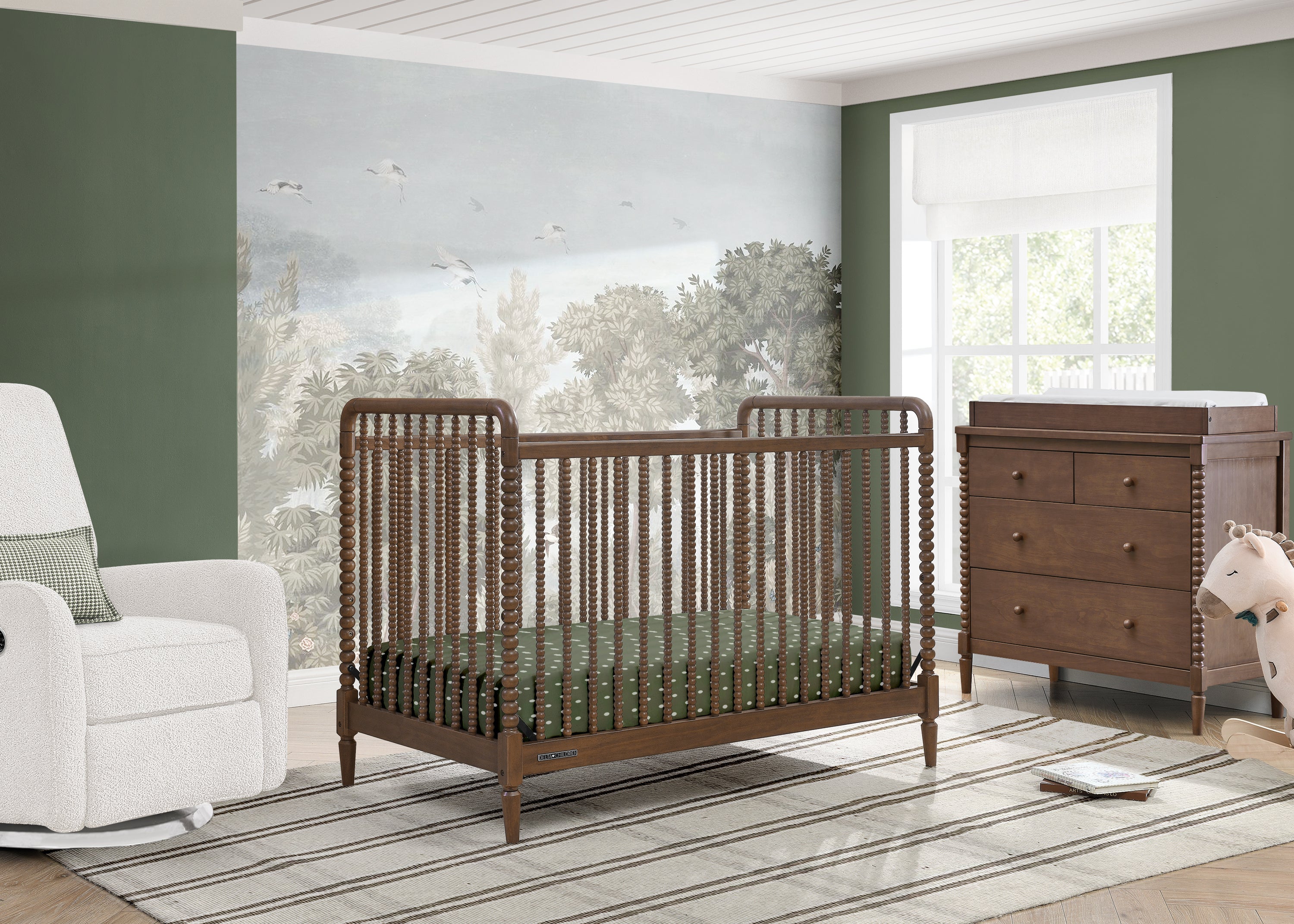 Saint 4-in-1 Convertible Baby Crib - Toddler Bed, Daybed & Full-Size Bed - Safe & Stylish Nursery Furniture for Boys & Girls - Perfect for Newborns to Teens Bedroom Decor