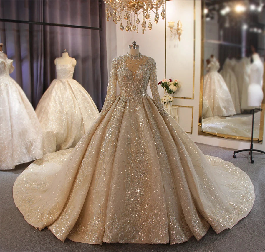 Elegant Gold Trumpet Mermaid Wedding Dress - High Quality Bridal Gown for Beach, Church & Formal Weddings
