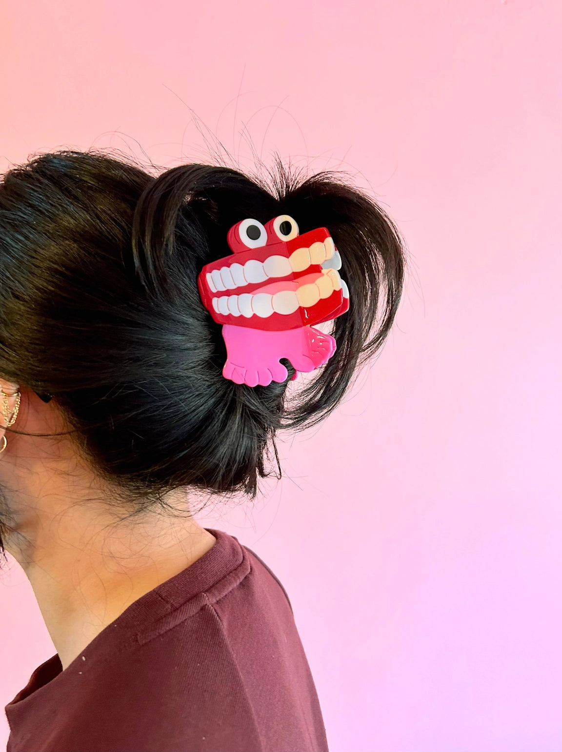 Chattering Teeth Hair Claw Clip - Fun Novelty Hair Accessory for Parties, Halloween Costumes & Gag Gifts