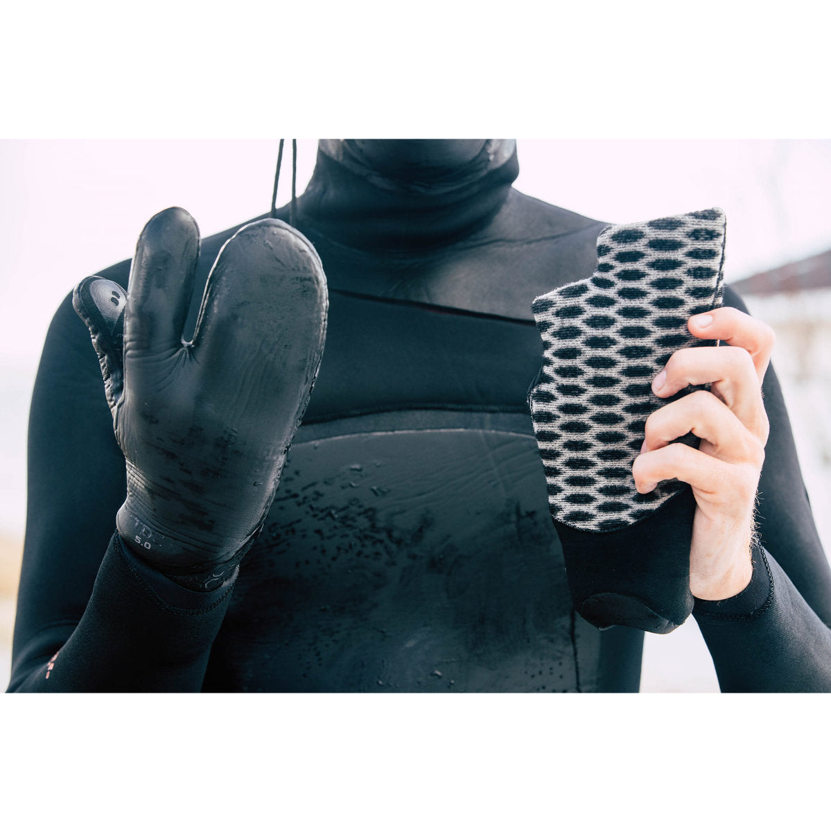 XCEL Drylock 5mm Lobster Gloves (3-Finger) for Cold Water Diving, Surfing & Fishing - Premium Neoprene Hand Protection