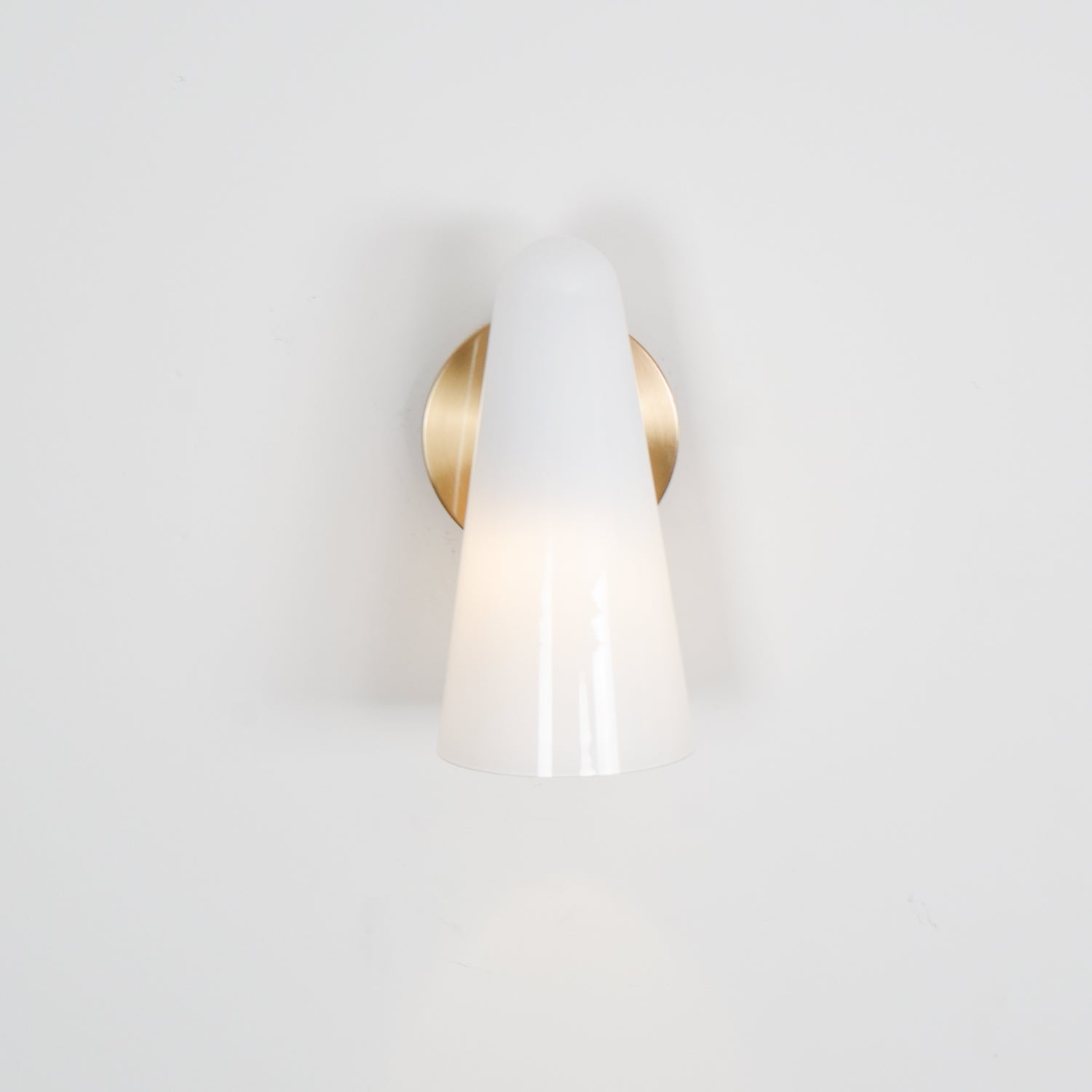 Modern Conical Glass Wall Lamp - Sleek & Stylish LED Sconce Lighting for Bedroom, Living Room, Hallway - Perfect for Ambient & Accent Lighting