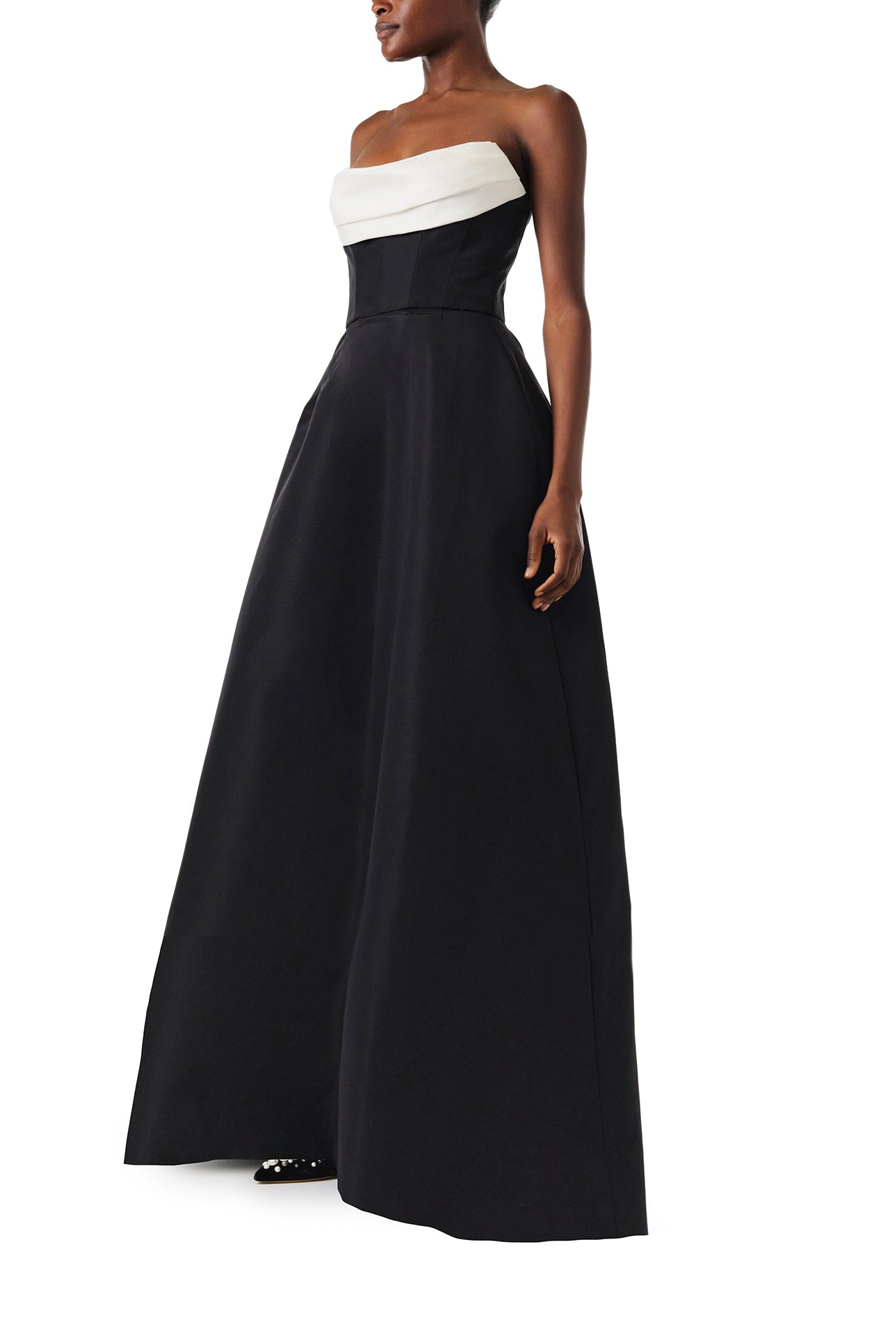 Elegant Draped Strapless Ball Gown for Prom, Wedding & Formal Events - Plus Size Evening Dress for Women