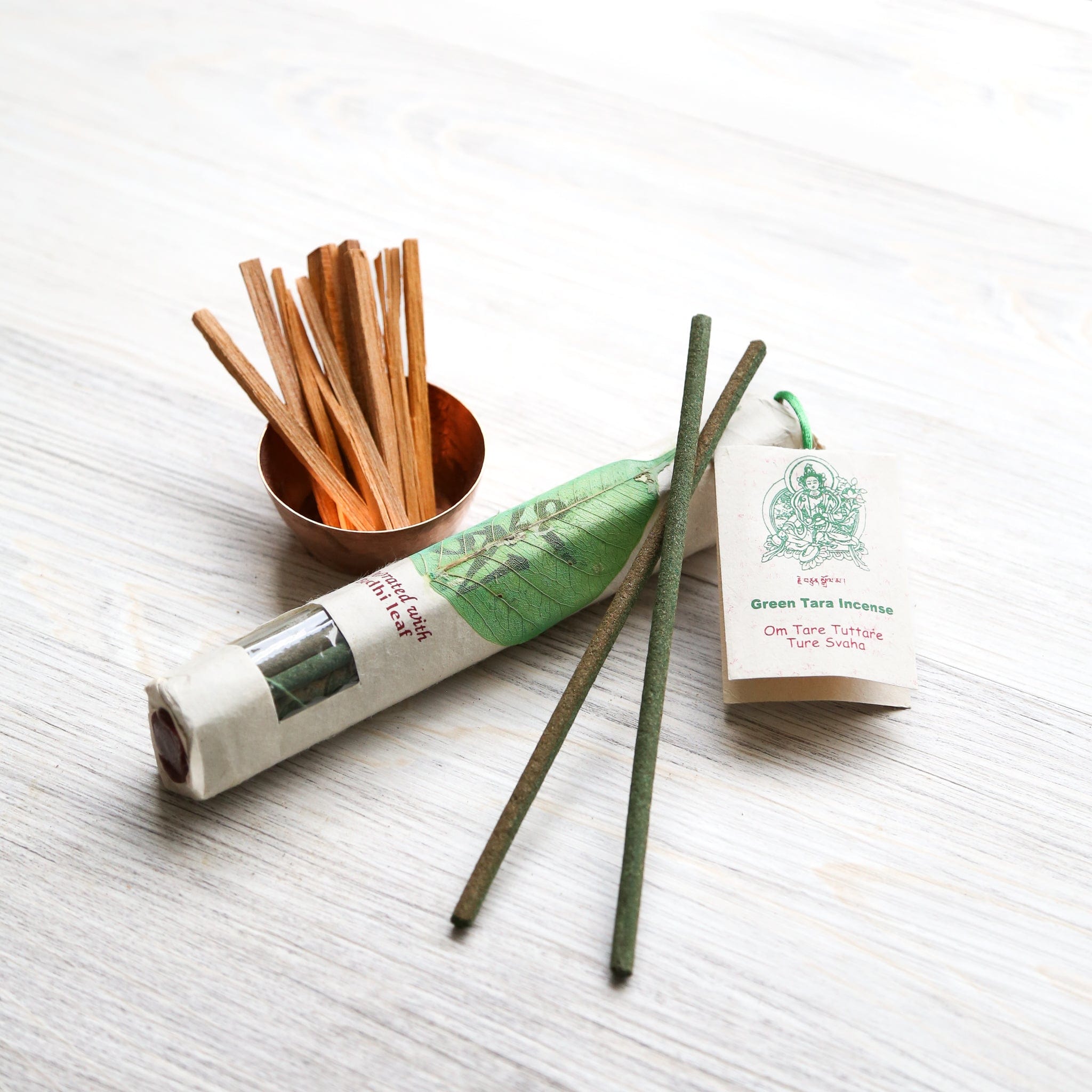 Premium Green Tara Sandalwood Incense Sticks - 100% Natural Aromatic Incense for Meditation, Yoga & Spiritual Healing - Relaxing Home Fragrance for Stress Relief & Positive Energy