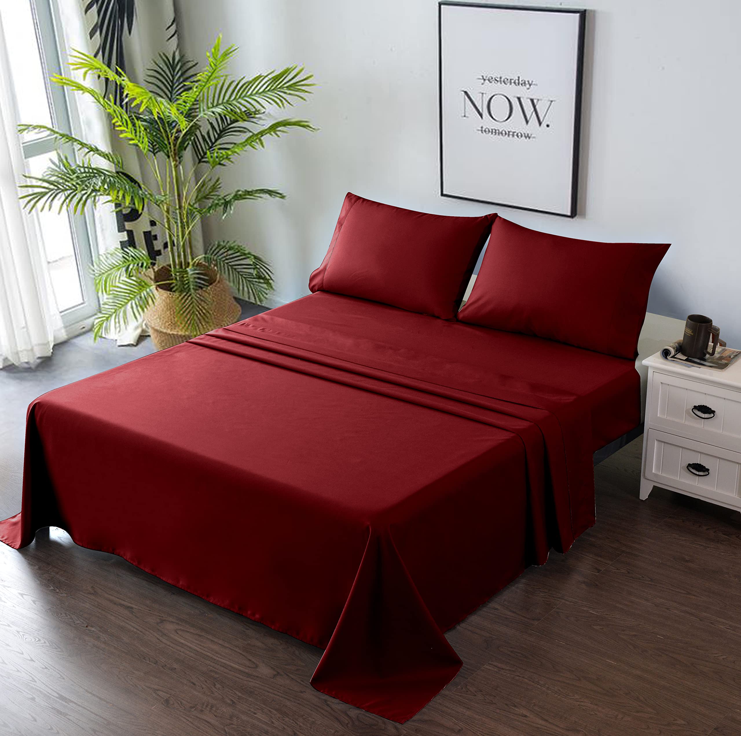 Premium 4-Piece King Size Bed Sheet Set - Breathable, Soft & Easy Care - Deep Pocket Fitted Sheet, Flat Sheet & Pillowcases - Burgundy Luxury Bedding for Master Bedroom, Guest Room & Hotel Use