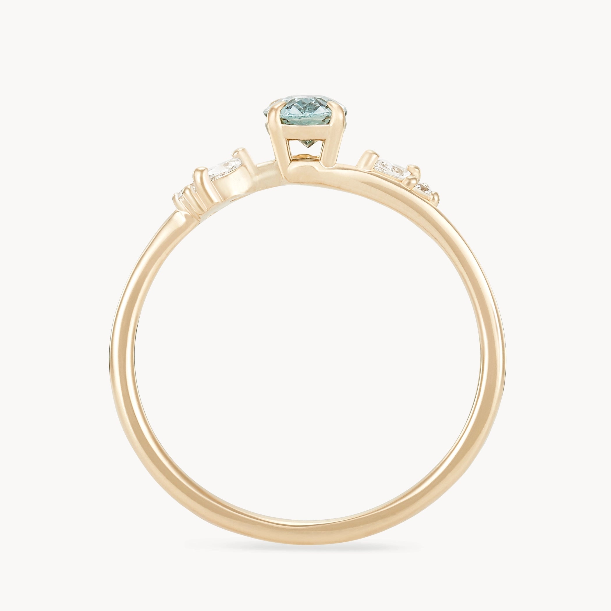 Unique 14K Yellow Gold Oval Sapphire Engagement Ring with Sky Blue Gemstone – Perfect for Proposals, Anniversaries & Special Occasions