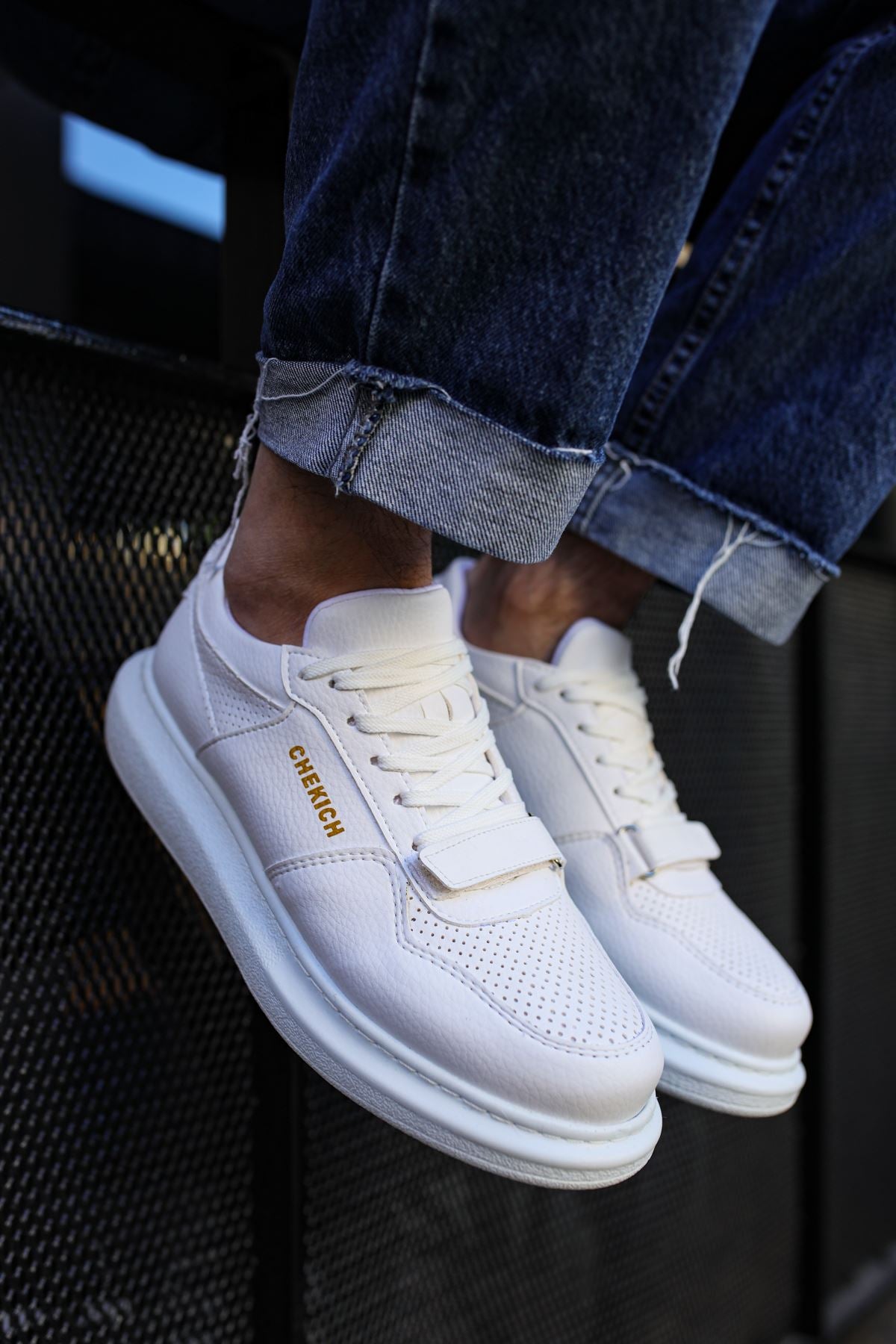 CBT Flatline Men's Sneakers - White | Comfortable & Stylish Casual Shoes for Walking, Running & Everyday Wear