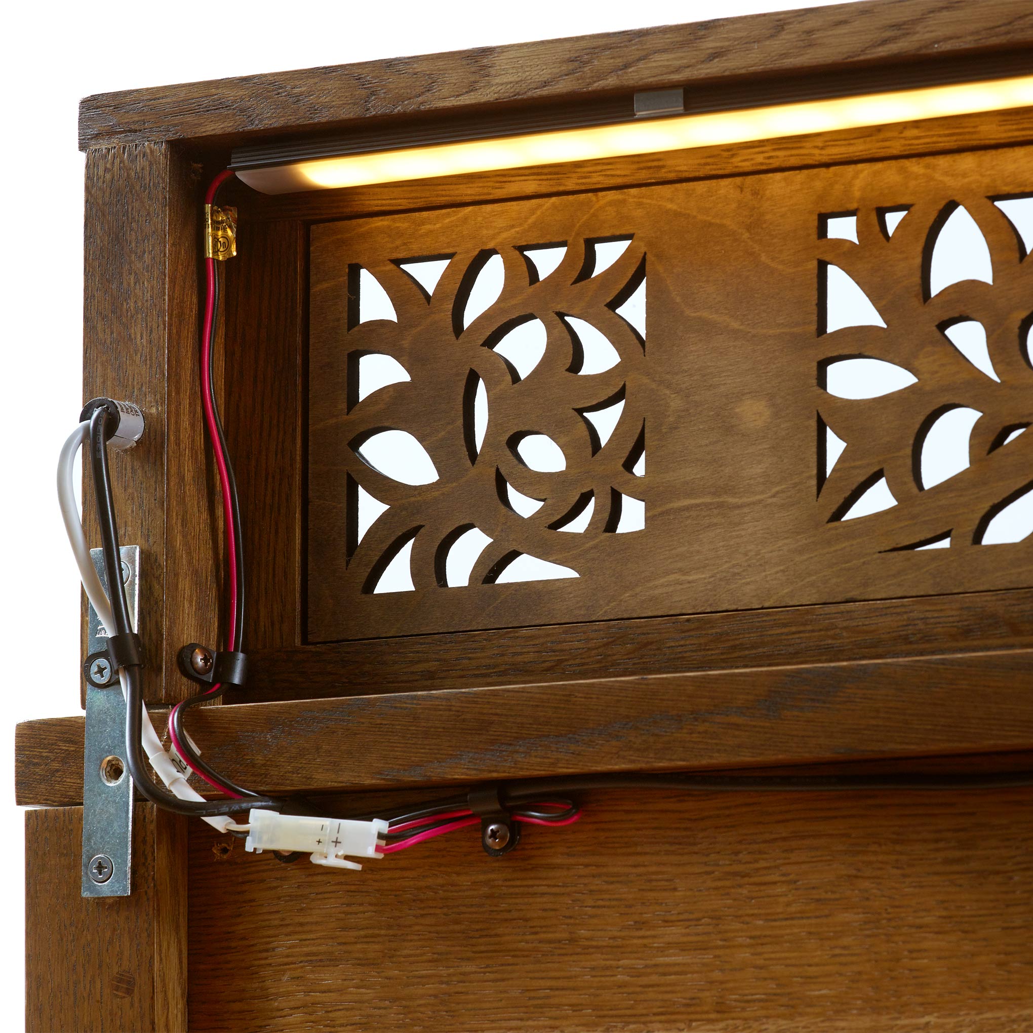 Surrey Hills Server with Gallery - Elegant Display Cabinet for Dining Room & Living Room Storage