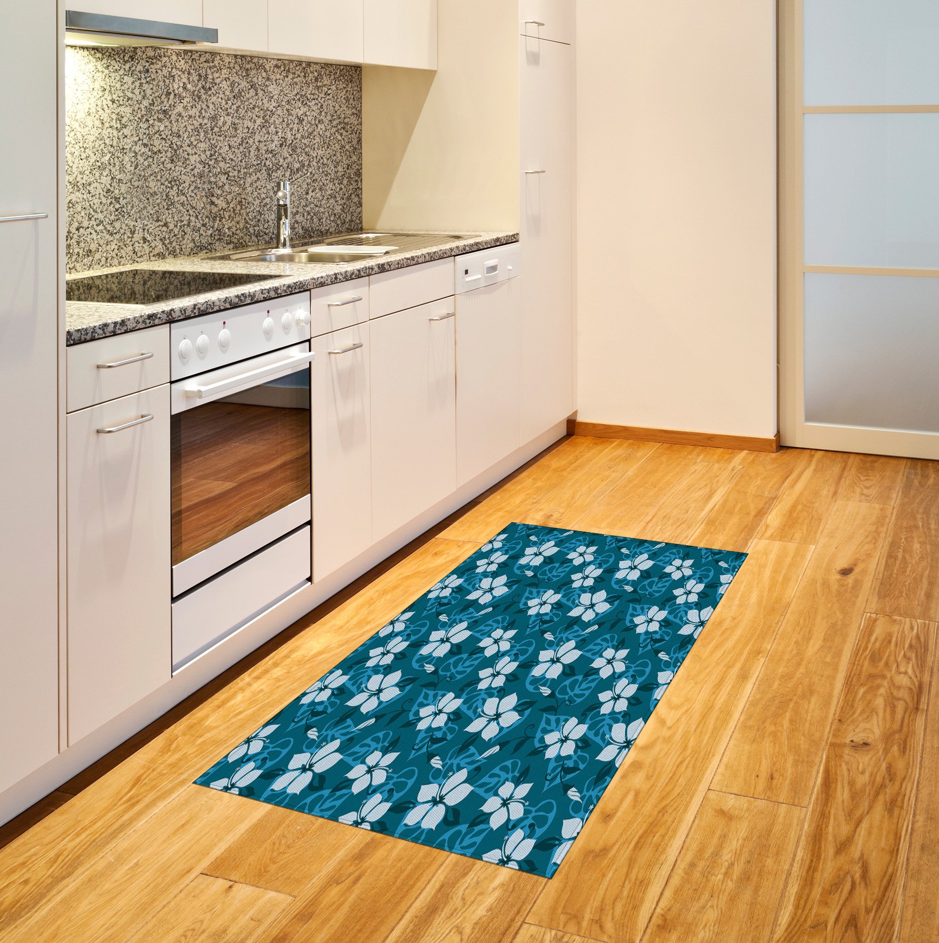Lunarable Tropical Area Rug - Hawaiian Floral Pattern with Buds, Nature-Inspired Abstract Design, Flat Woven Accent Rug for Living Room, Bedroom, Dining Room - 2'6