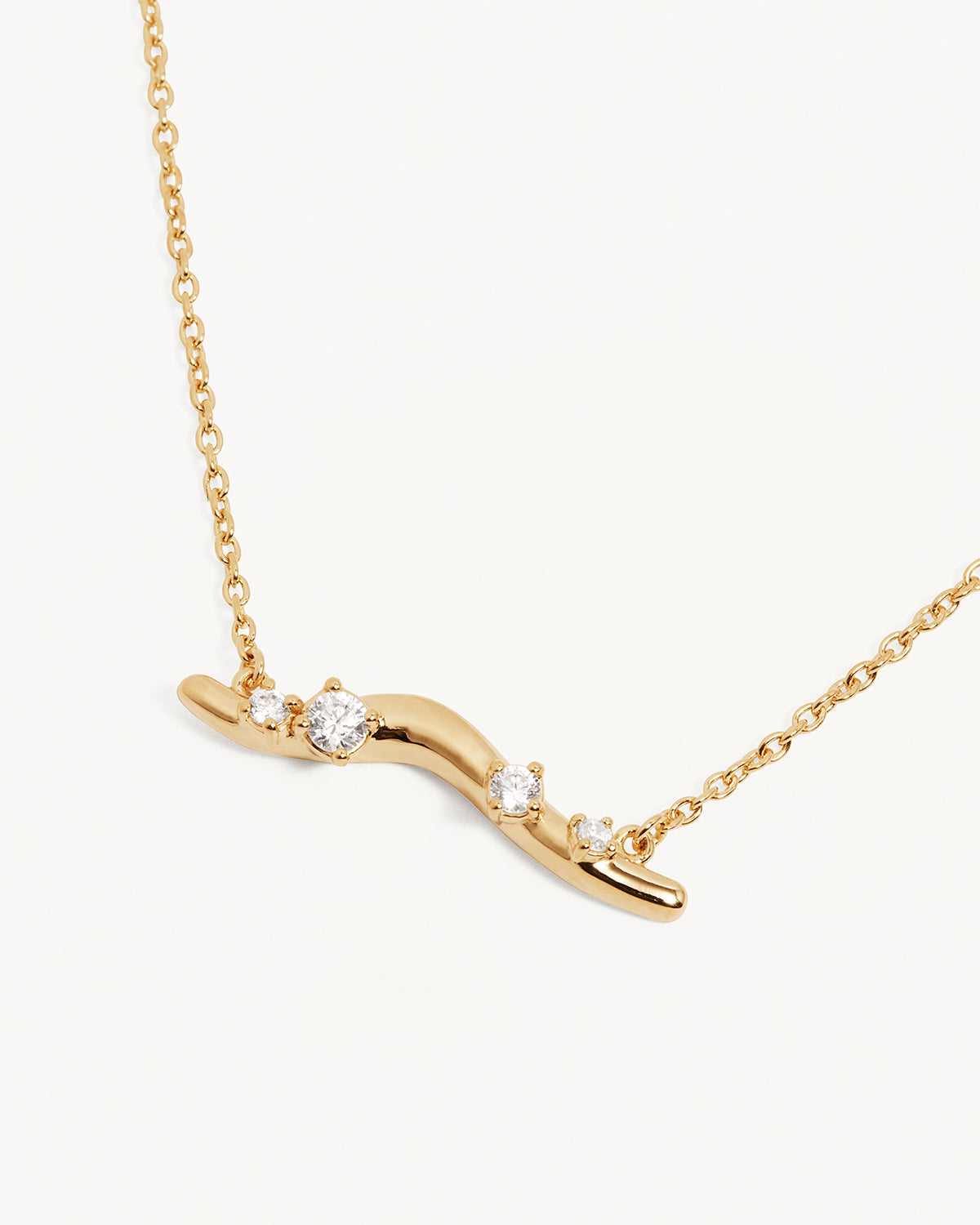 18k Gold Vermeil Chasing Tides Necklace - Elegant Wave Design Dainty Pendant Jewelry for Women - Perfect for Beach Weddings, Anniversary Gifts & Everyday Wear