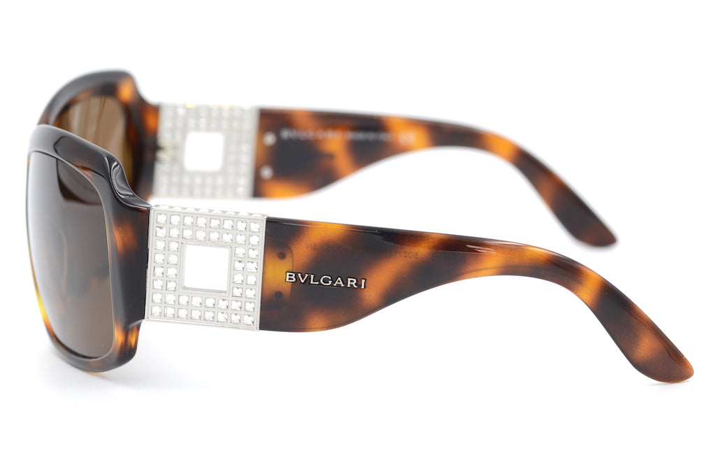 Bvlgari 8018 B Luxury Watch for Men - Elegant Stainless Steel Chronograph with Date Display - Perfect for Business, Formal Events & Special Occasions