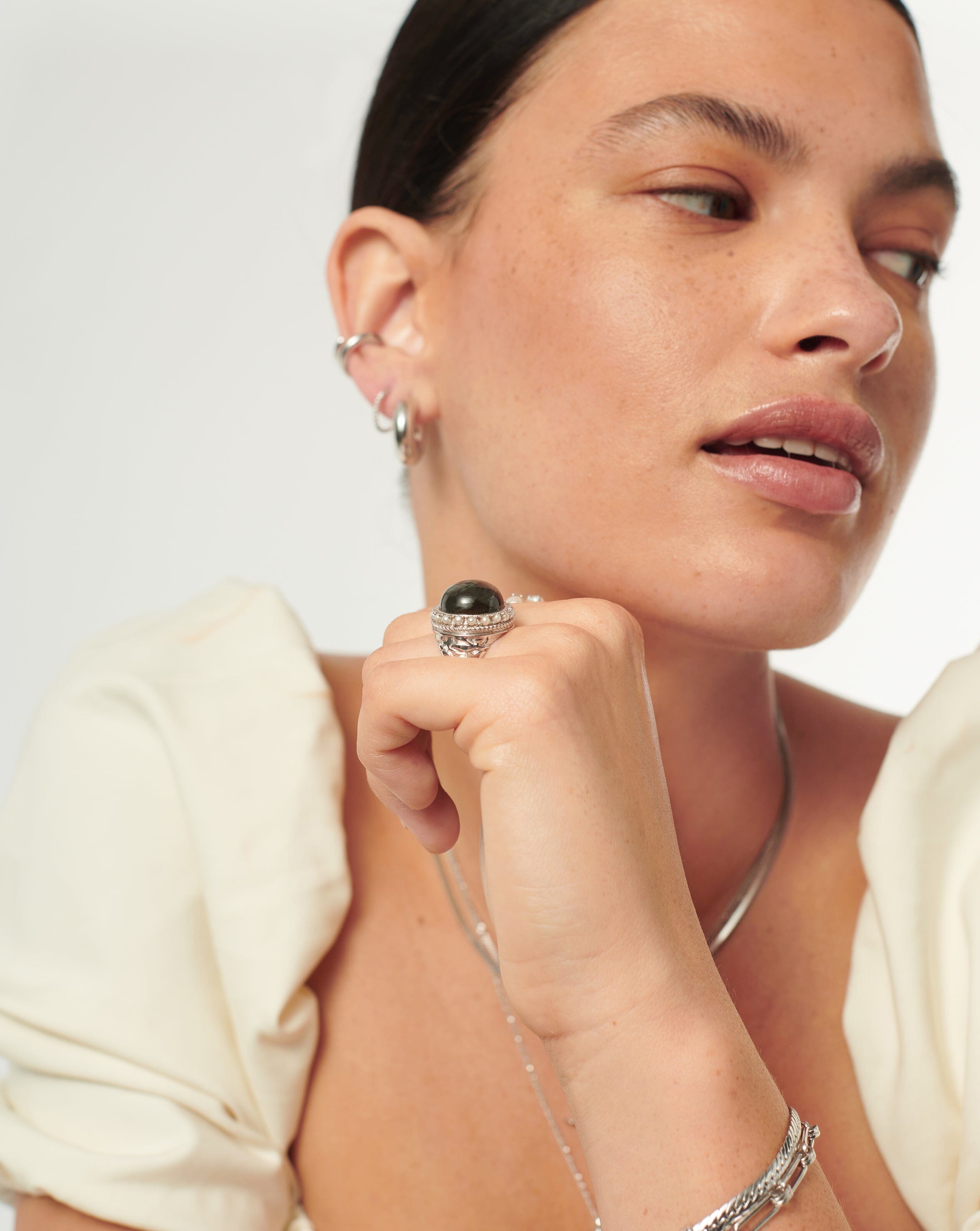 Harris Reed Labradorite Cocktail Ring - Silver Plated with Genuine Pearl & Labradorite Gemstone | Elegant Statement Jewelry for Evening Parties, Weddings & Special Occasions