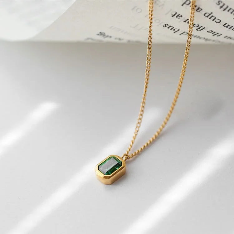 Vintage Titanium Green Crystal Waterproof Ankle Bracelet for Women | Adjustable Chain Anklet | Perfect for Beach, Swimming & Everyday Wear | TB8550