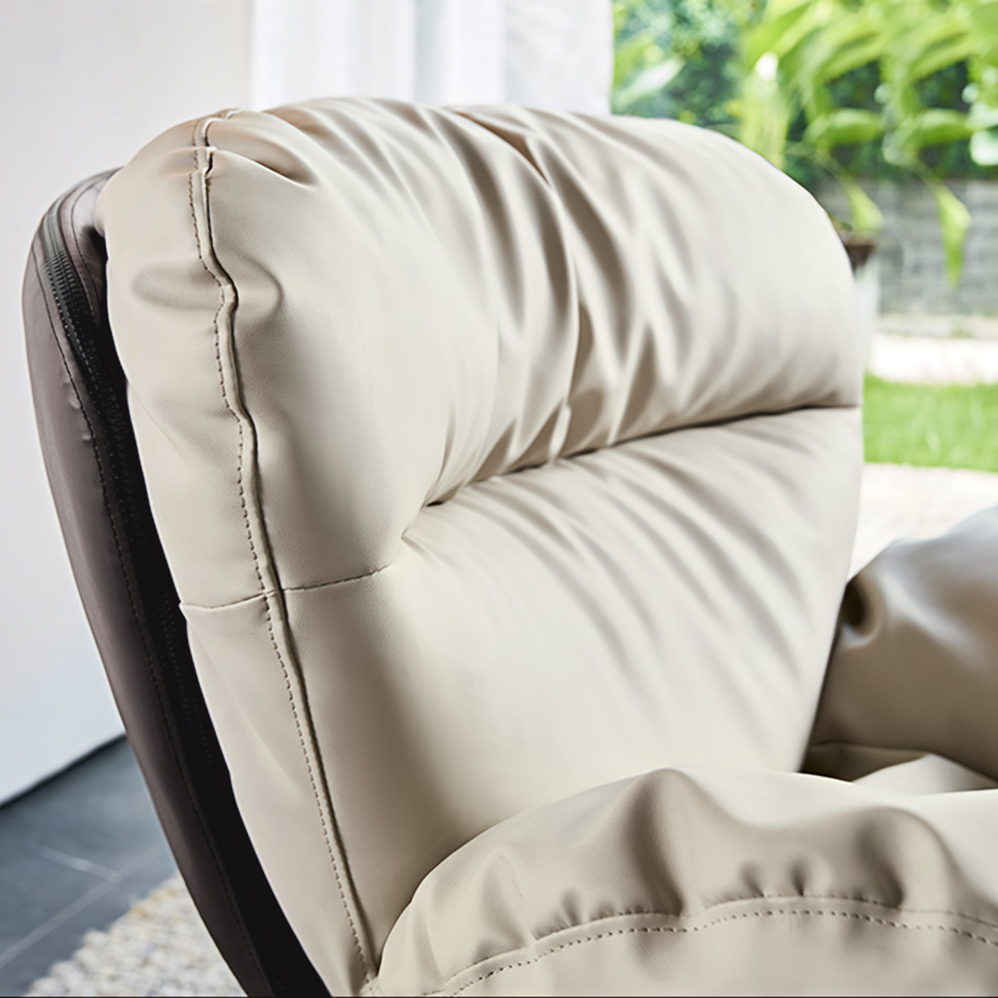 Alexa Swivel Lounge Chair - Soft & Comfy Gray Accent Chair for Living Room, Bedroom, Office - Perfect for Relaxing, Reading & Watching TV