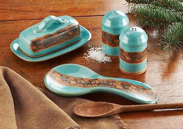 Open Range Horses Dinnerware Set - Turquoise Ceramic Plates & Bowls for Western & Ranch Style Dining - Perfect for Cowboy Themed Parties, Farmhouse Decor, and Rustic Home Entertaining