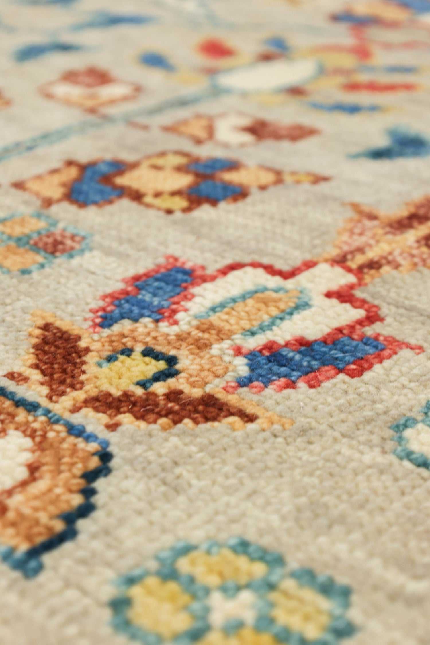Handwoven Traditional Rug - Arts & Crafts Home Decor, J78822 - Perfect for Living Room, Bedroom & Boho Style Decor