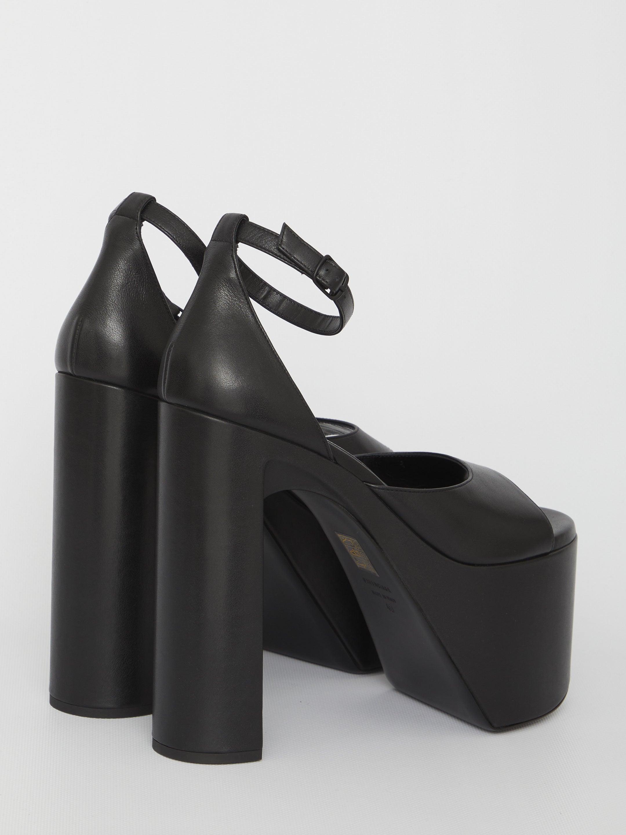 Balenciaga Camden Sandals for Women - Luxury Designer Slide Sandals with Logo Detail | Comfortable Summer Fashion Footwear for Beach, Pool, and Casual Outings