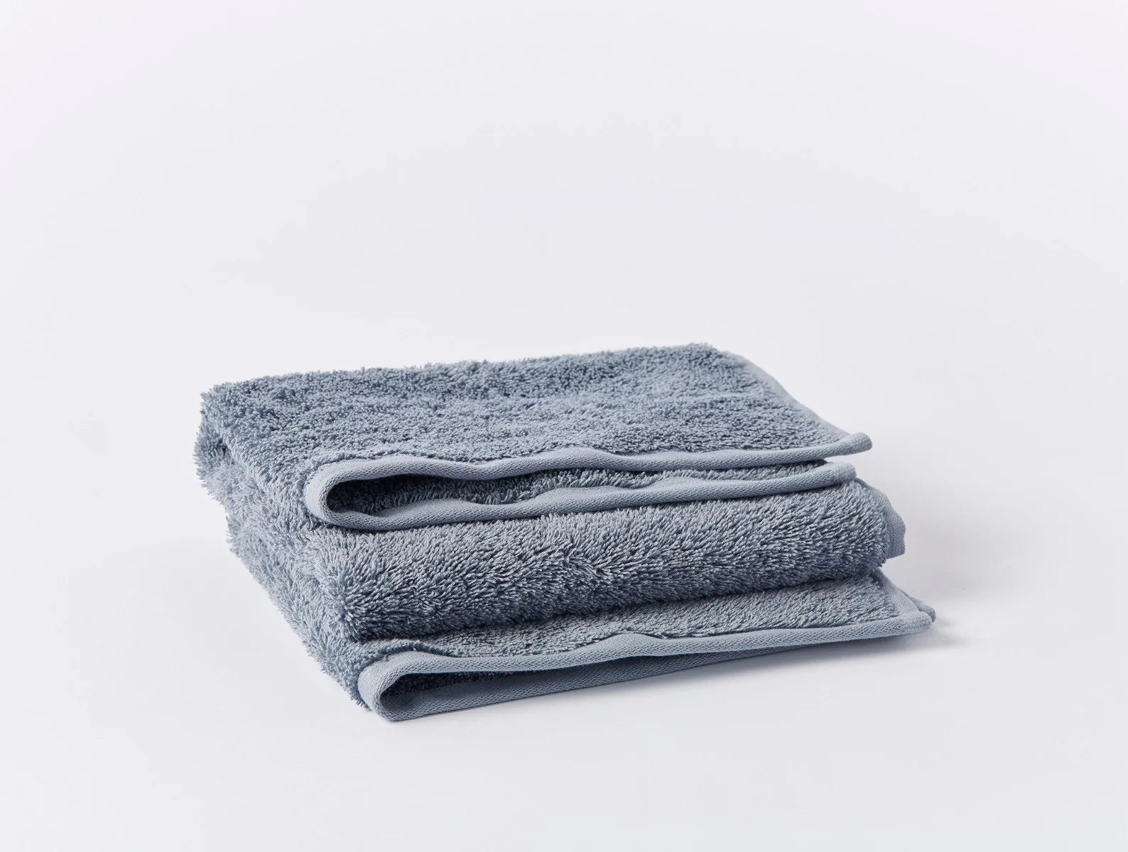 Organic Cotton Cloud Loom Bath Towels & Bath Mat Set - Ultra Soft, Absorbent & Eco-Friendly for Spa, Bathroom & Luxury Home Decor