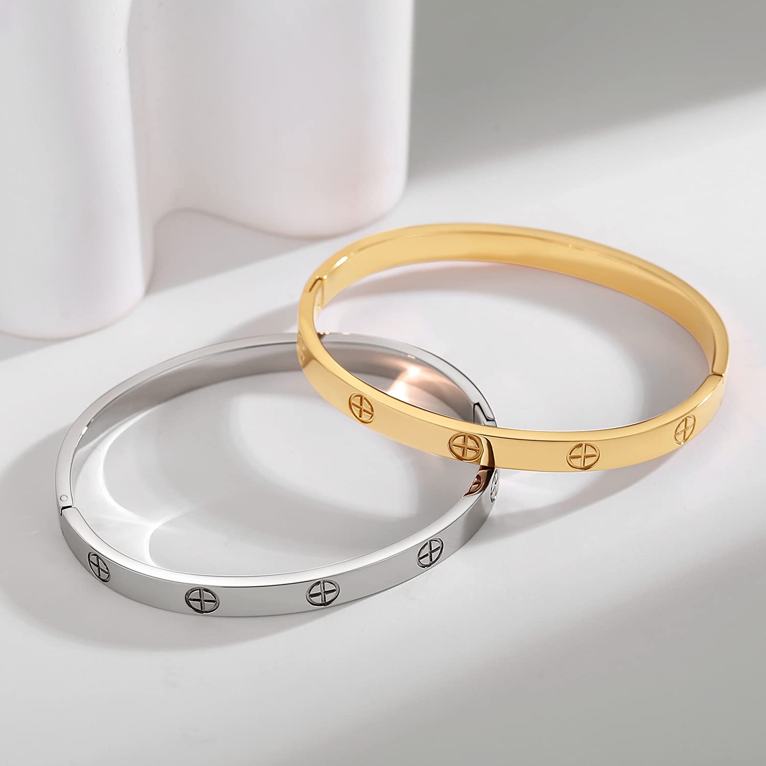 **Elegant Gold Bracelets for Women - Cubic Zirconia & Stainless Steel Friendship Love Bangle - Perfect Birthday Gift & Stocking Stuffer for Her - Ideal for Parties, Weddings & Everyday Wear**