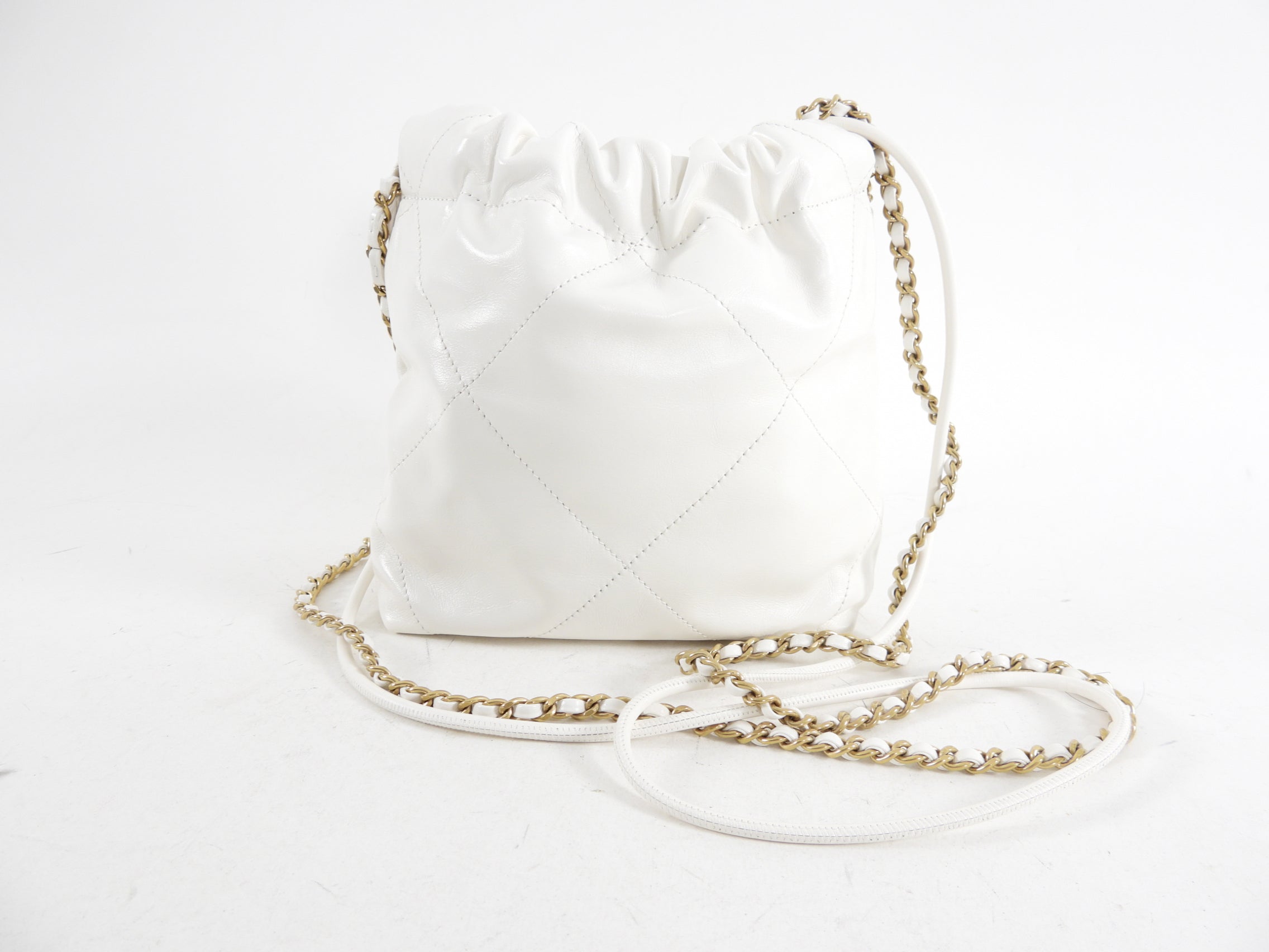 Chanel 22 Mini Chain Bag in White Glossed Leather with Signature Logo - Perfect for Evening Events, Date Nights & Luxury Fashion Accessories