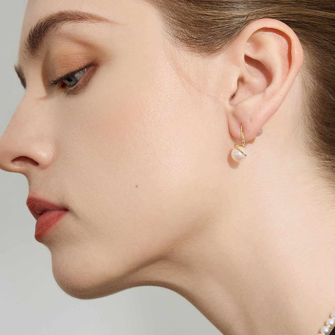 18K Solid Gold Freshwater Pearl Earrings for Women - Elegant Stud or Dangle Pearl Jewelry Gift - Perfect for Weddings, Parties & Special Occasions