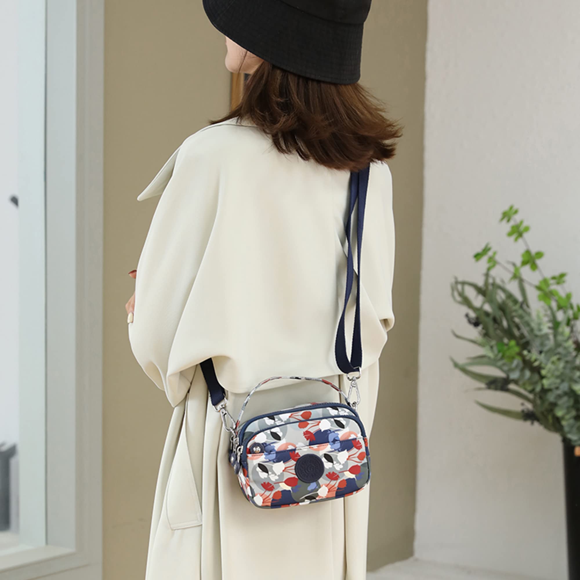 Cute Mini Shoulder Bag for Women - Lightweight Small Crossbody Purse for Travel, Daily Use & Aesthetic Outfits | Kawaii Fashion Accessory